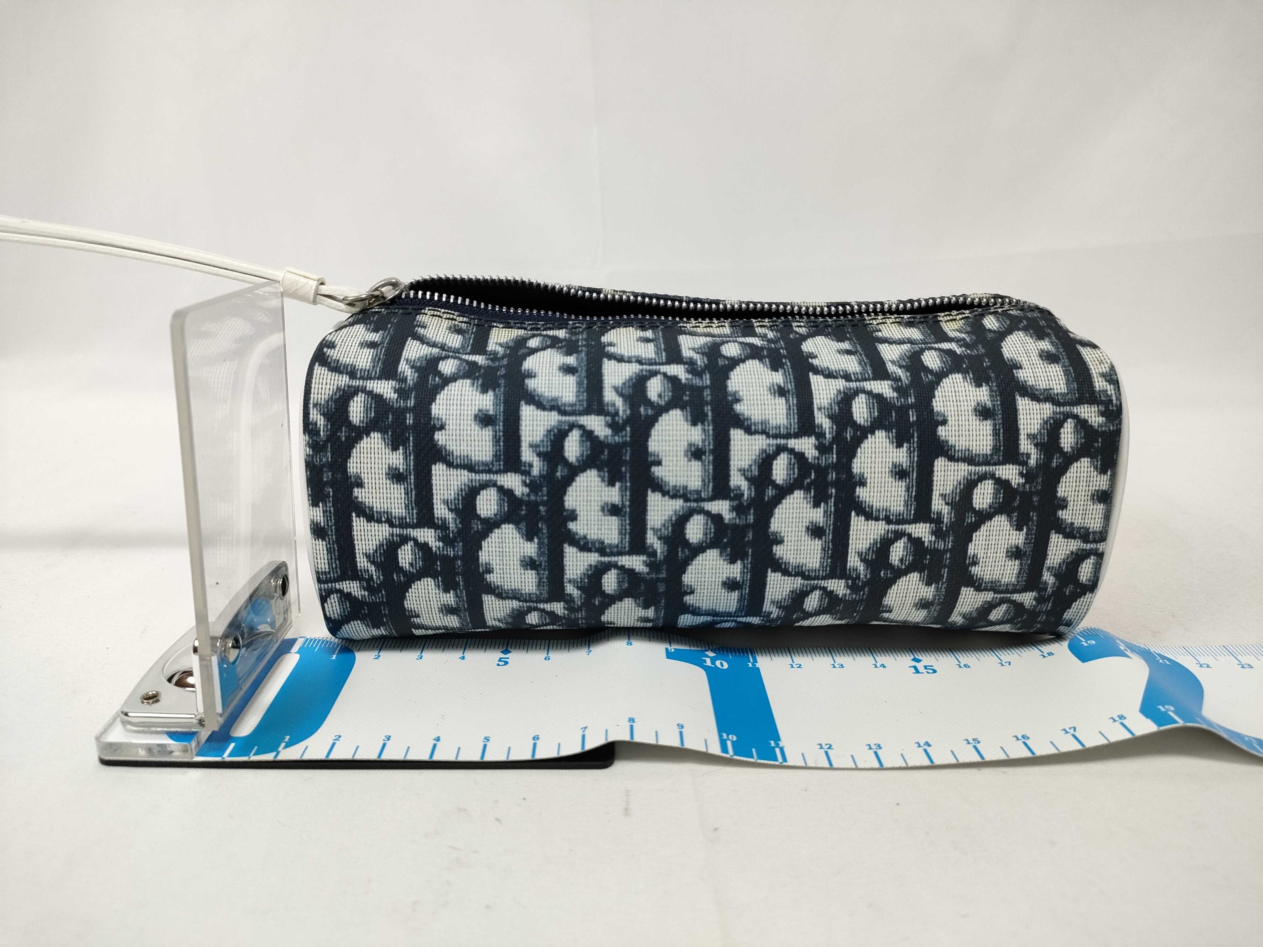 Trotter Pouch Navy — view 2