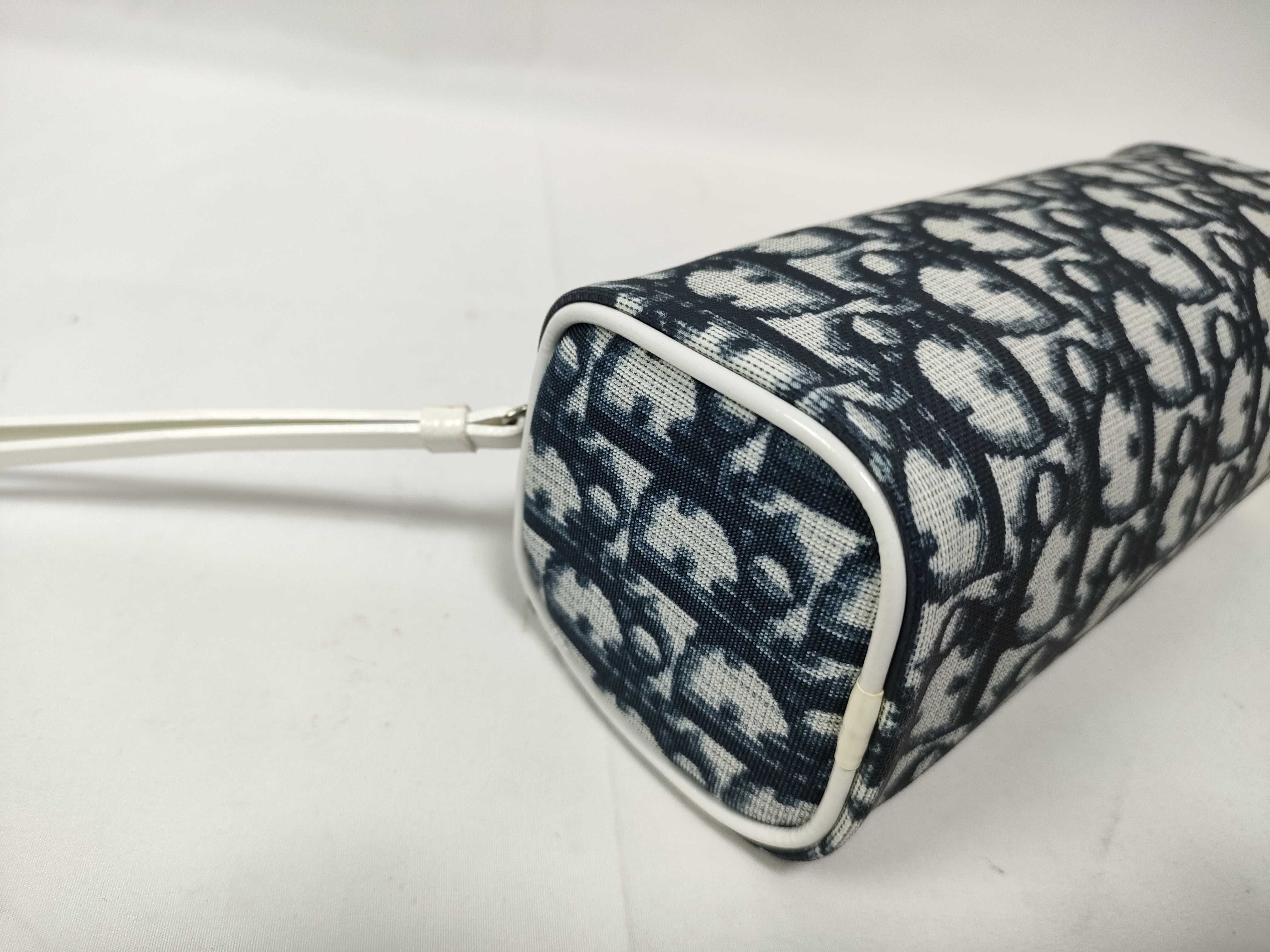 Trotter Pouch Navy — view 5