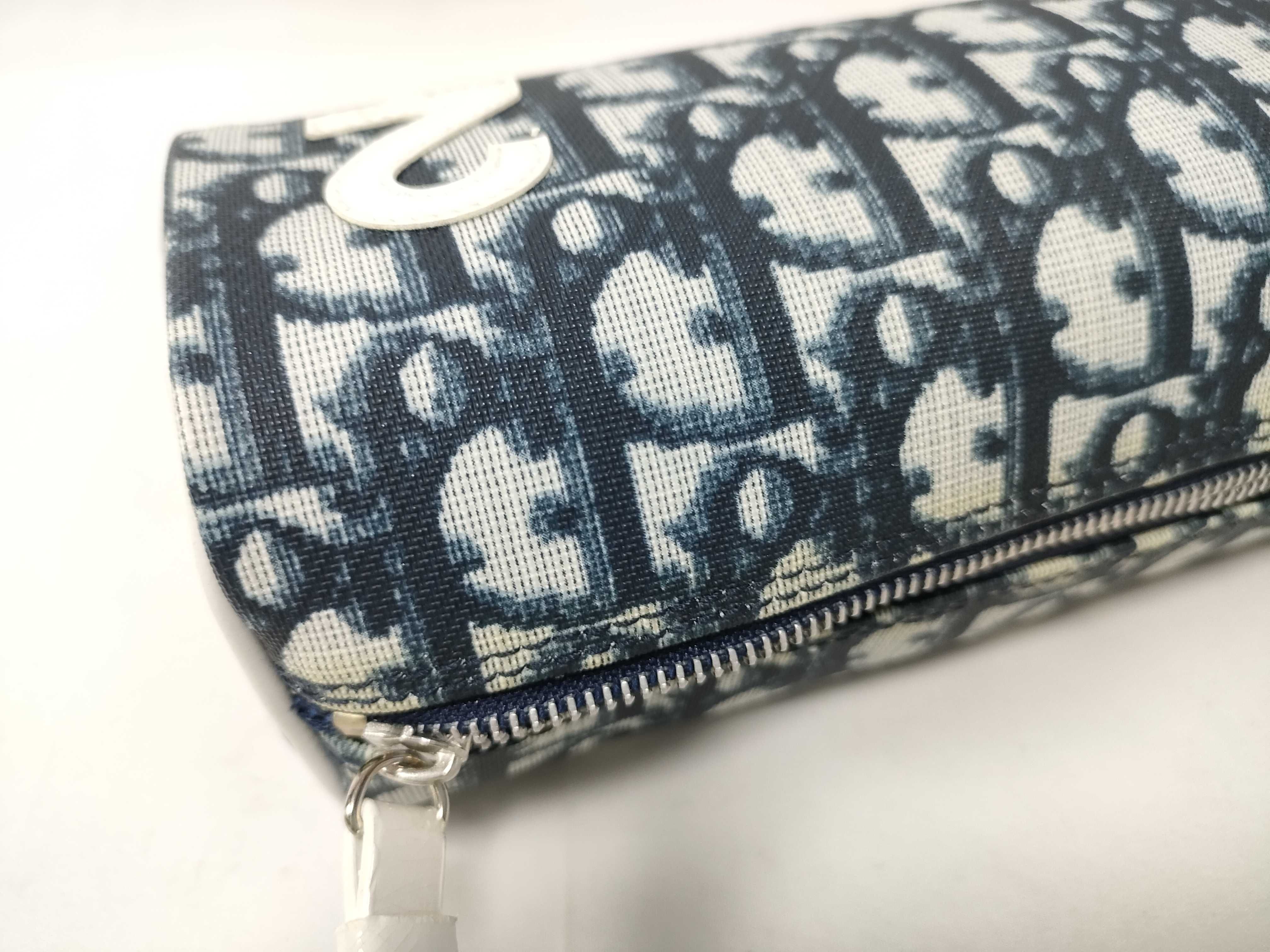 Trotter Pouch Navy — view 8