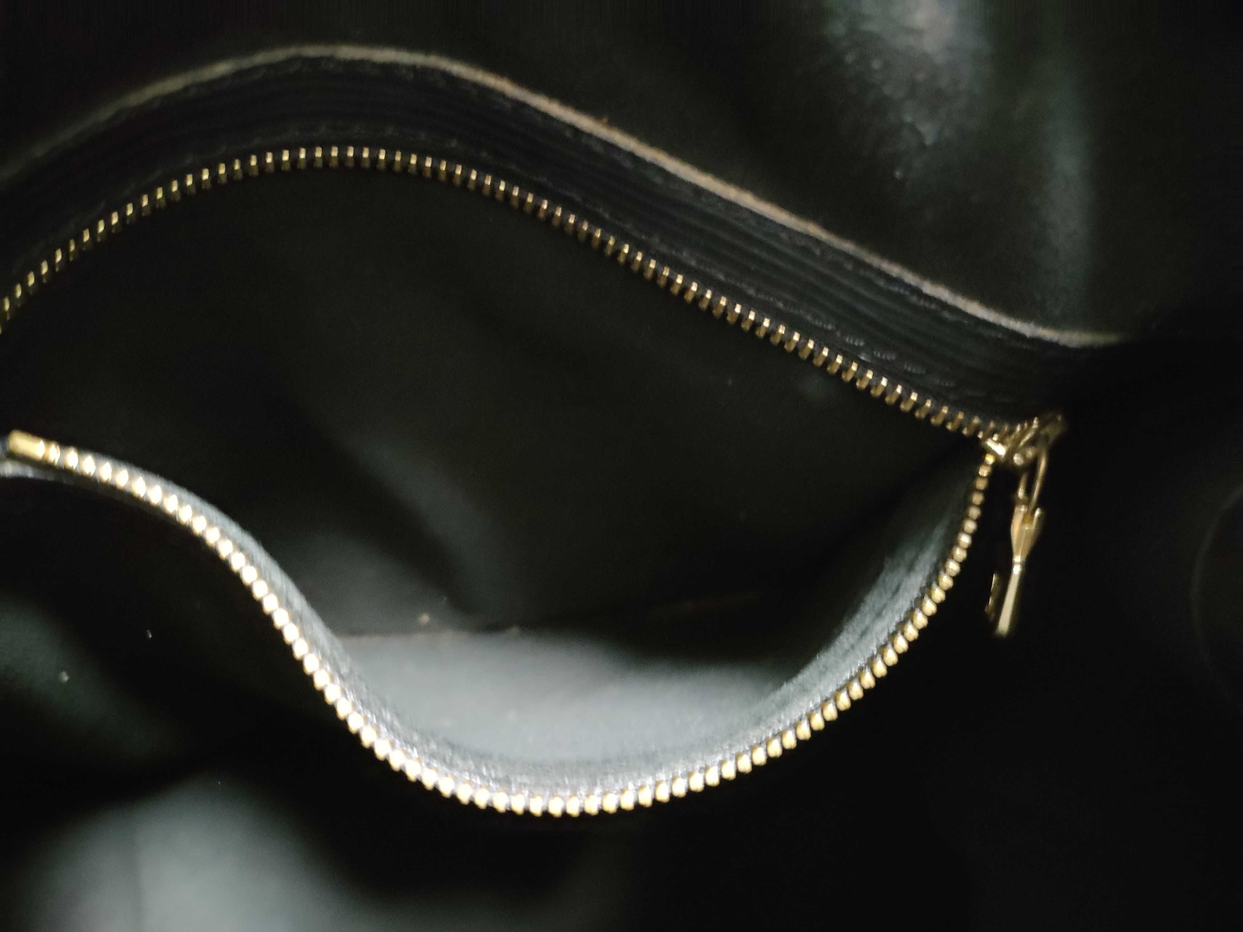 Epi Noe Shoulder Bag, Black, M59002 A20960 — view 10