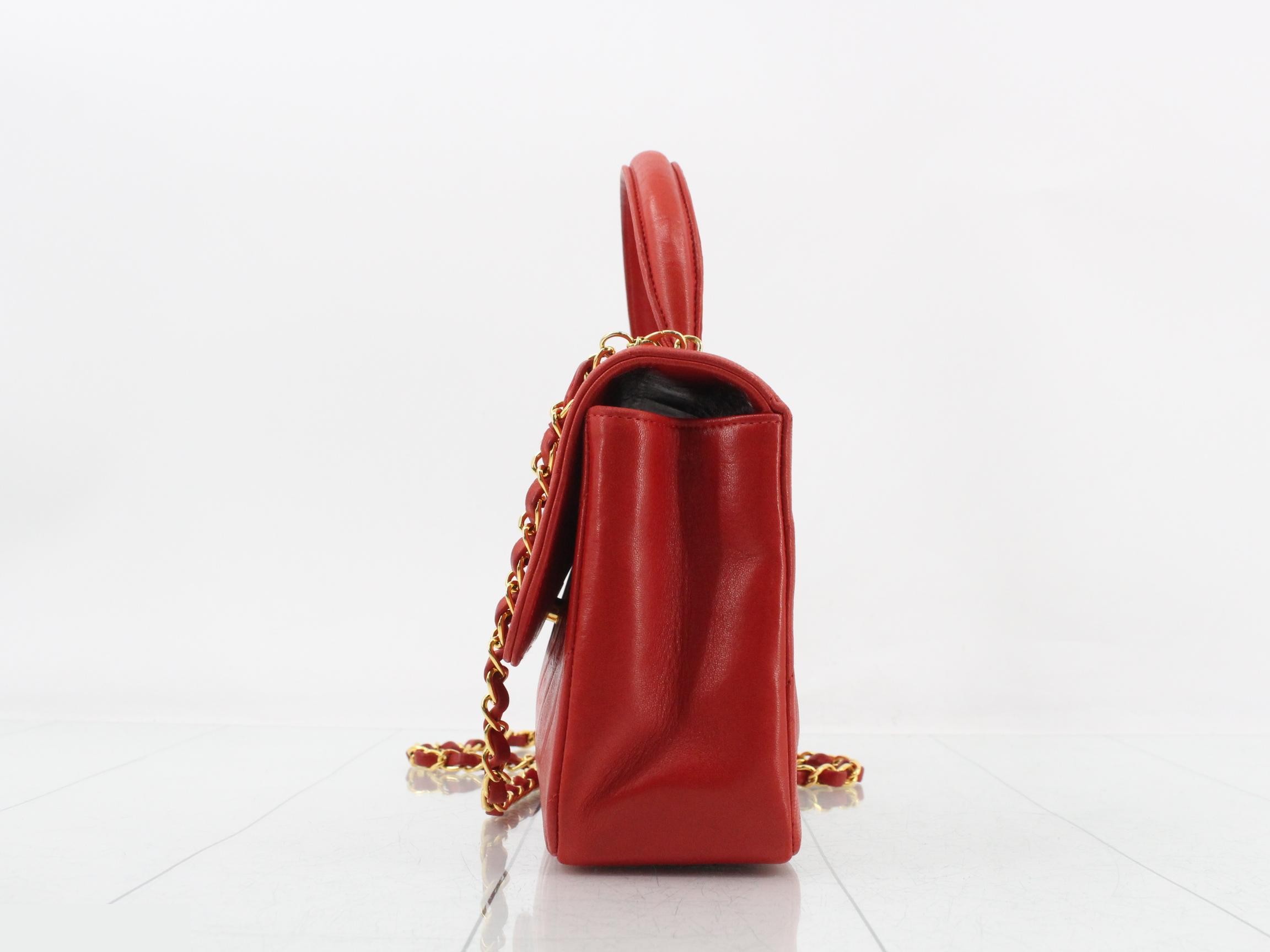 V-stitch leather 2-way chain shoulder/handbag, red — view 3