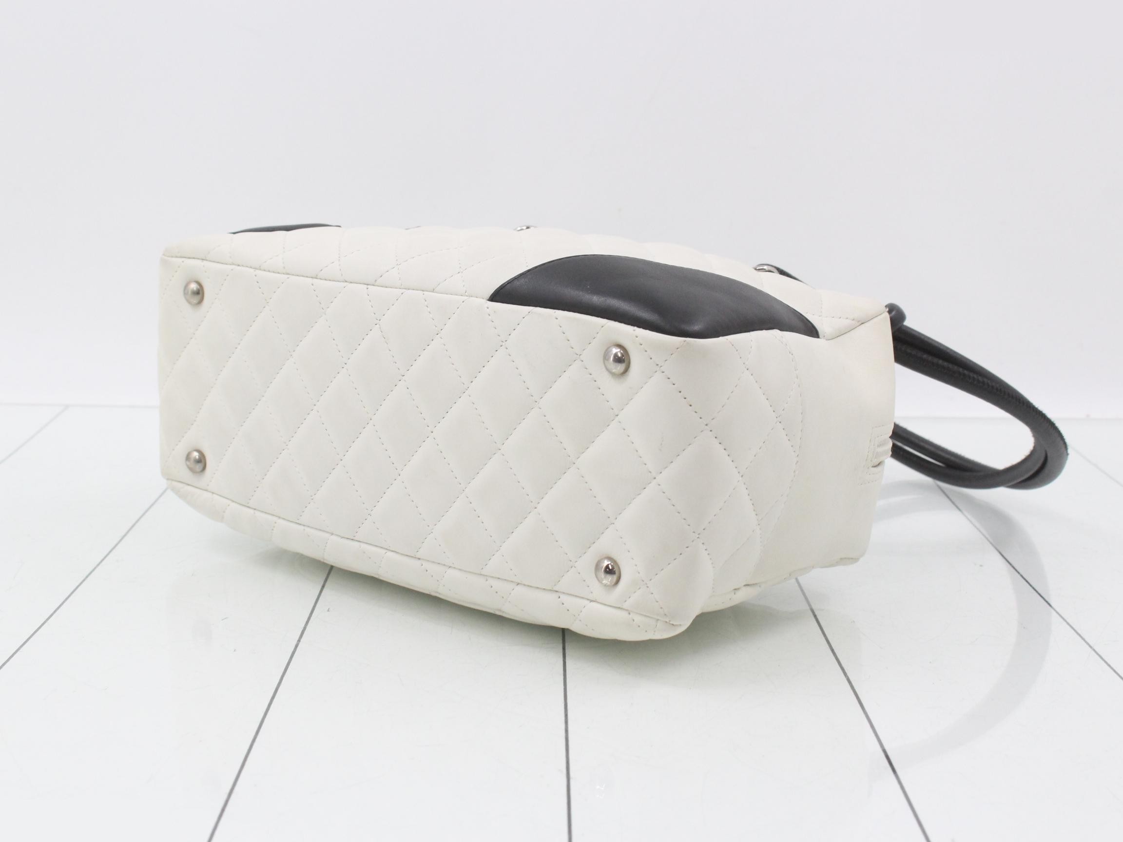 Cambon handbag, leather, white/black — view 6
