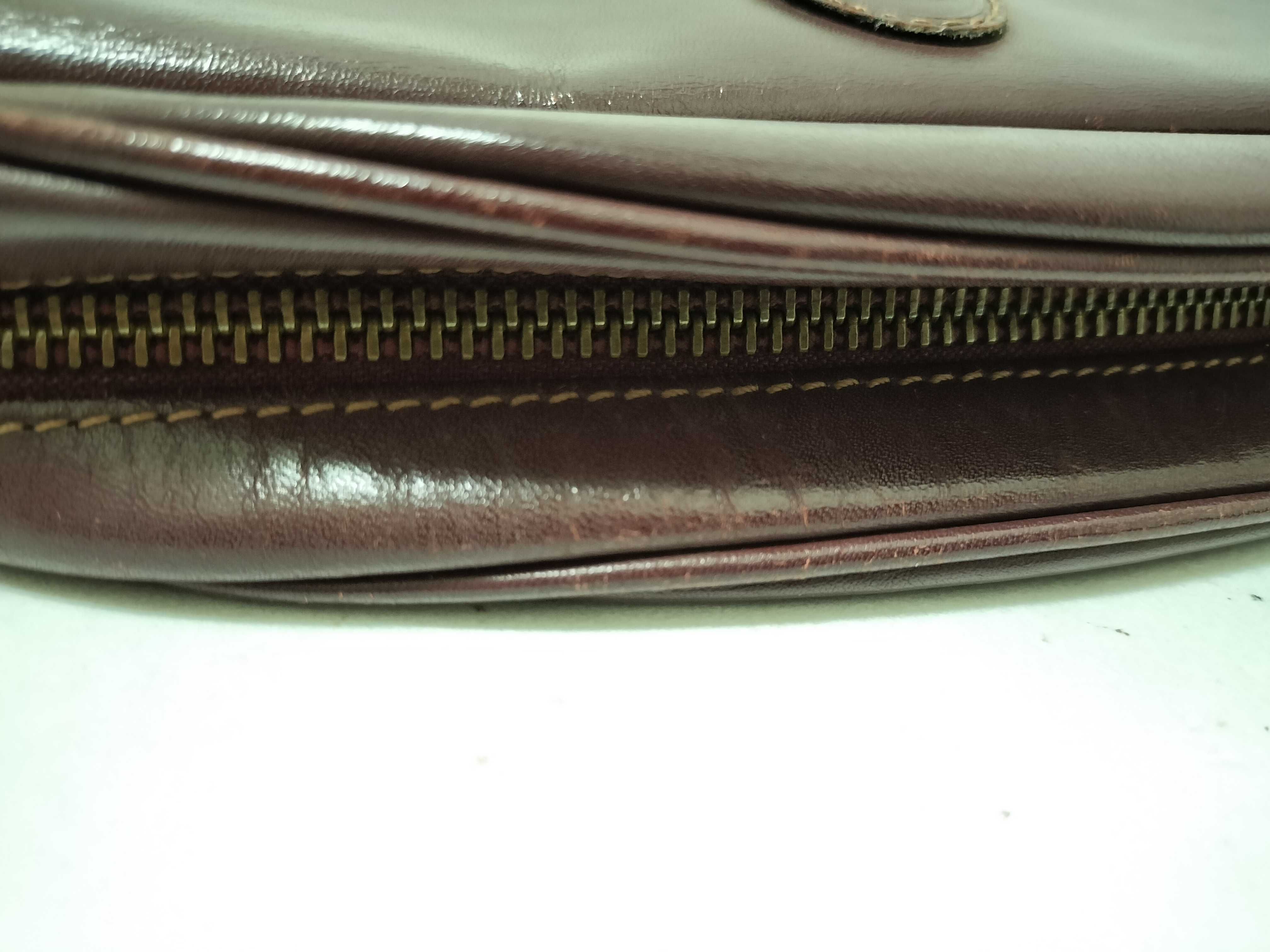 Must line shoulder bag — view 6