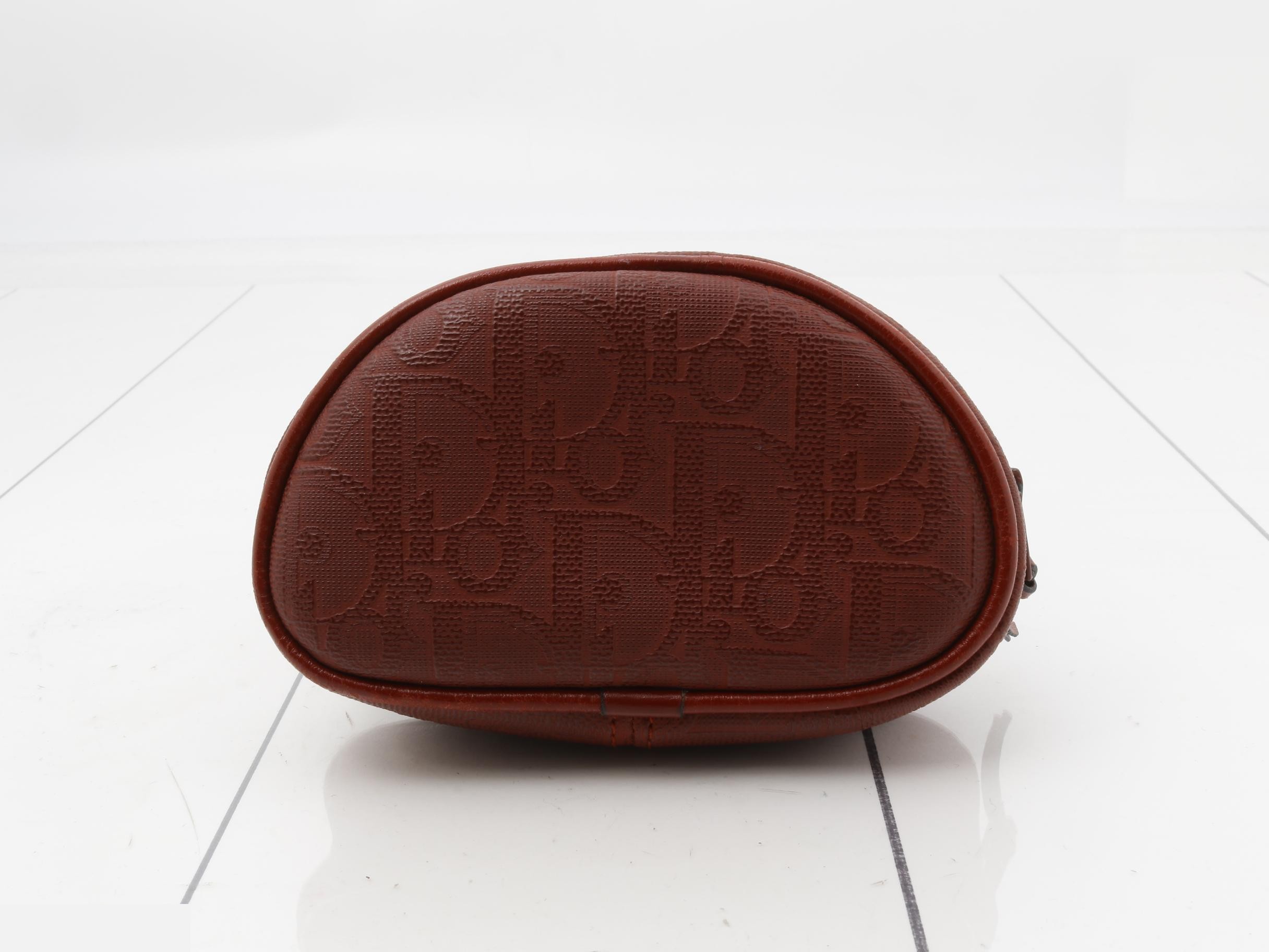 Trotter Pouch, Bordeaux — view 2