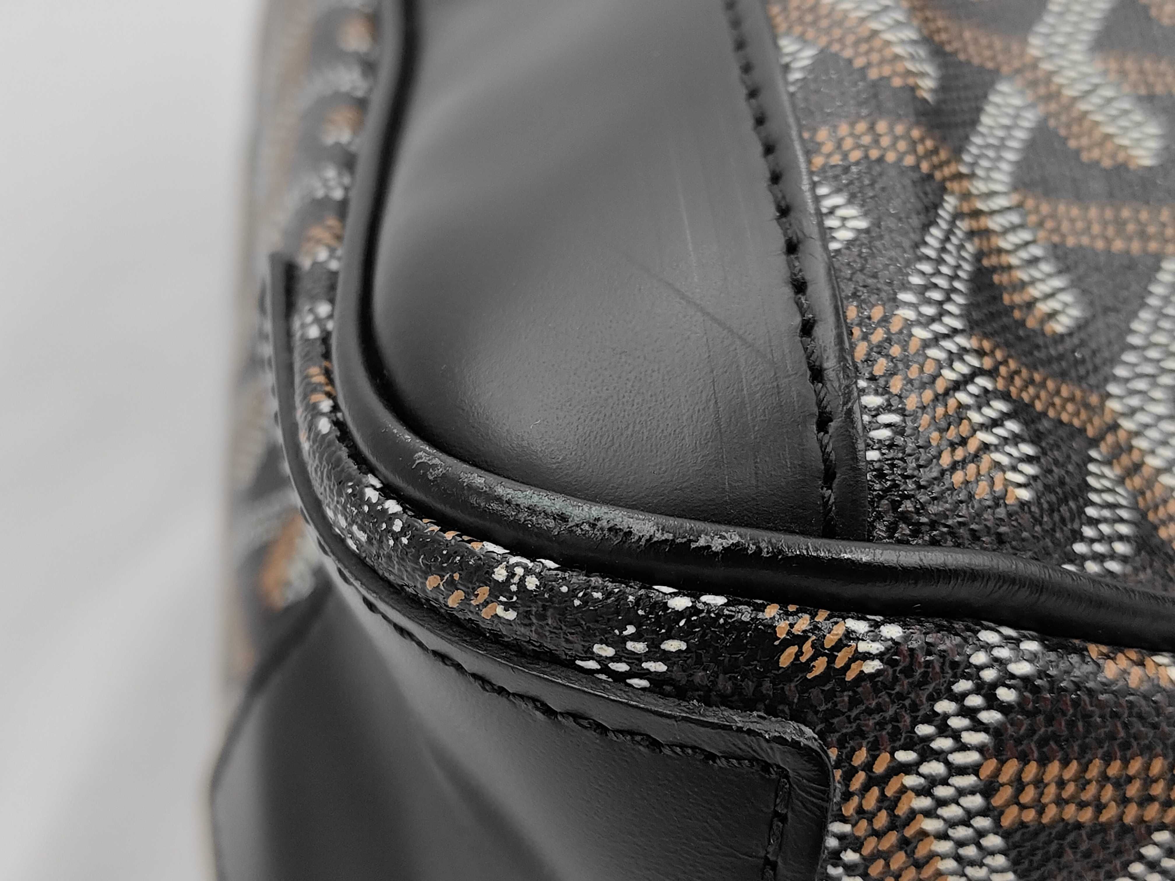 Grand Bleu MM Shoulder Bag, Black — view 6