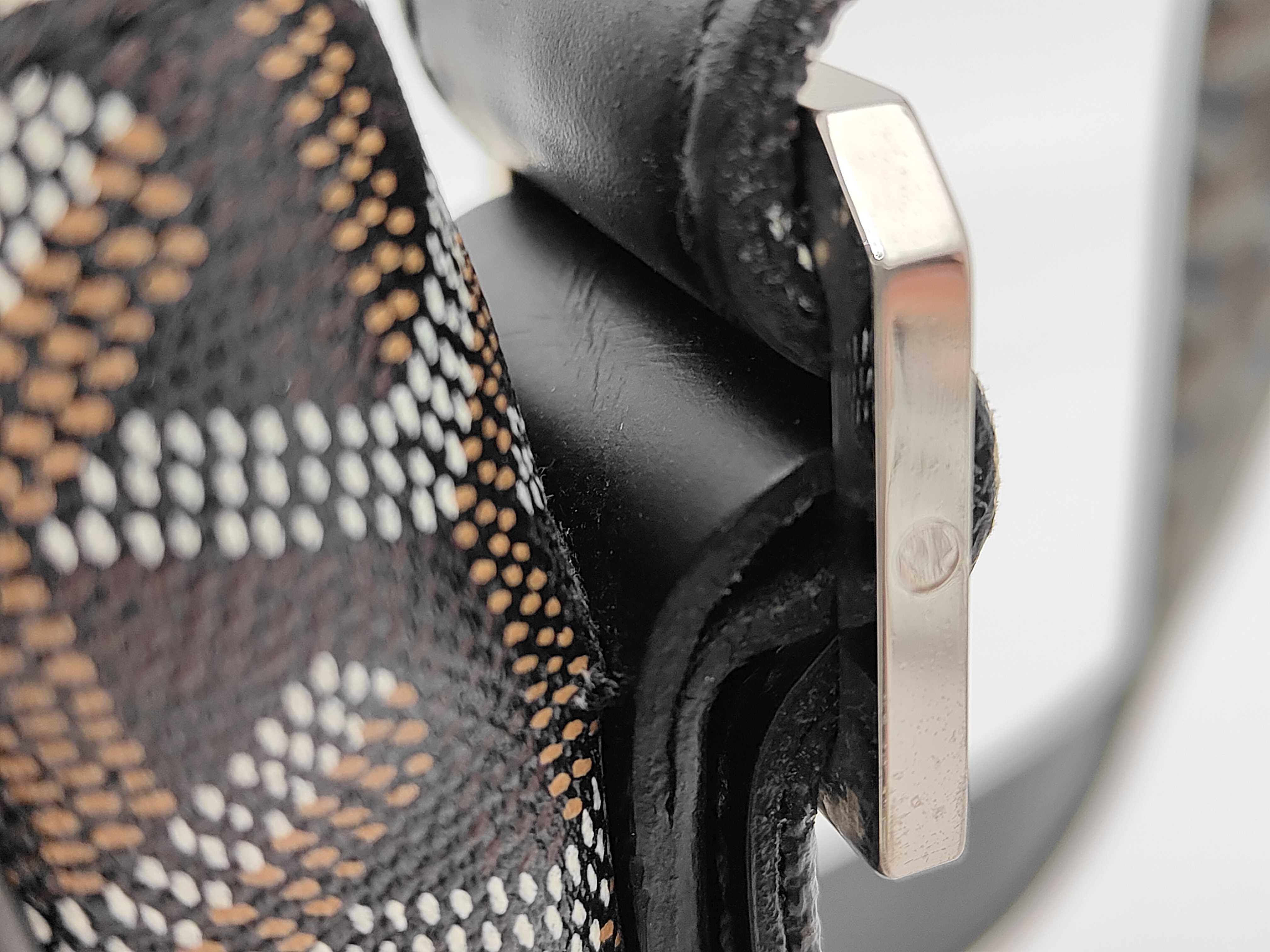 Grand Bleu MM Shoulder Bag, Black — view 7