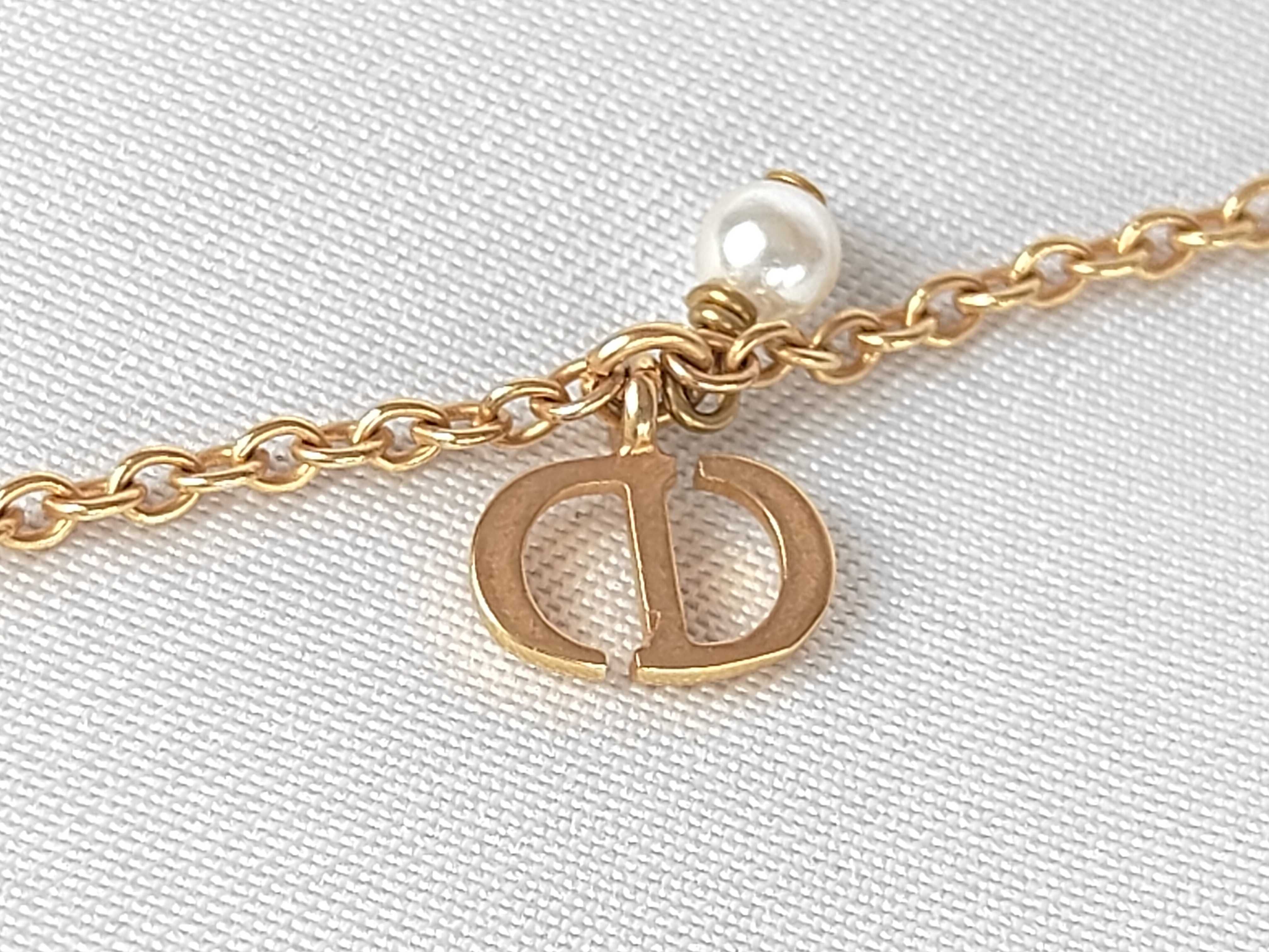 Flower Motif Pearl Necklace — view 5