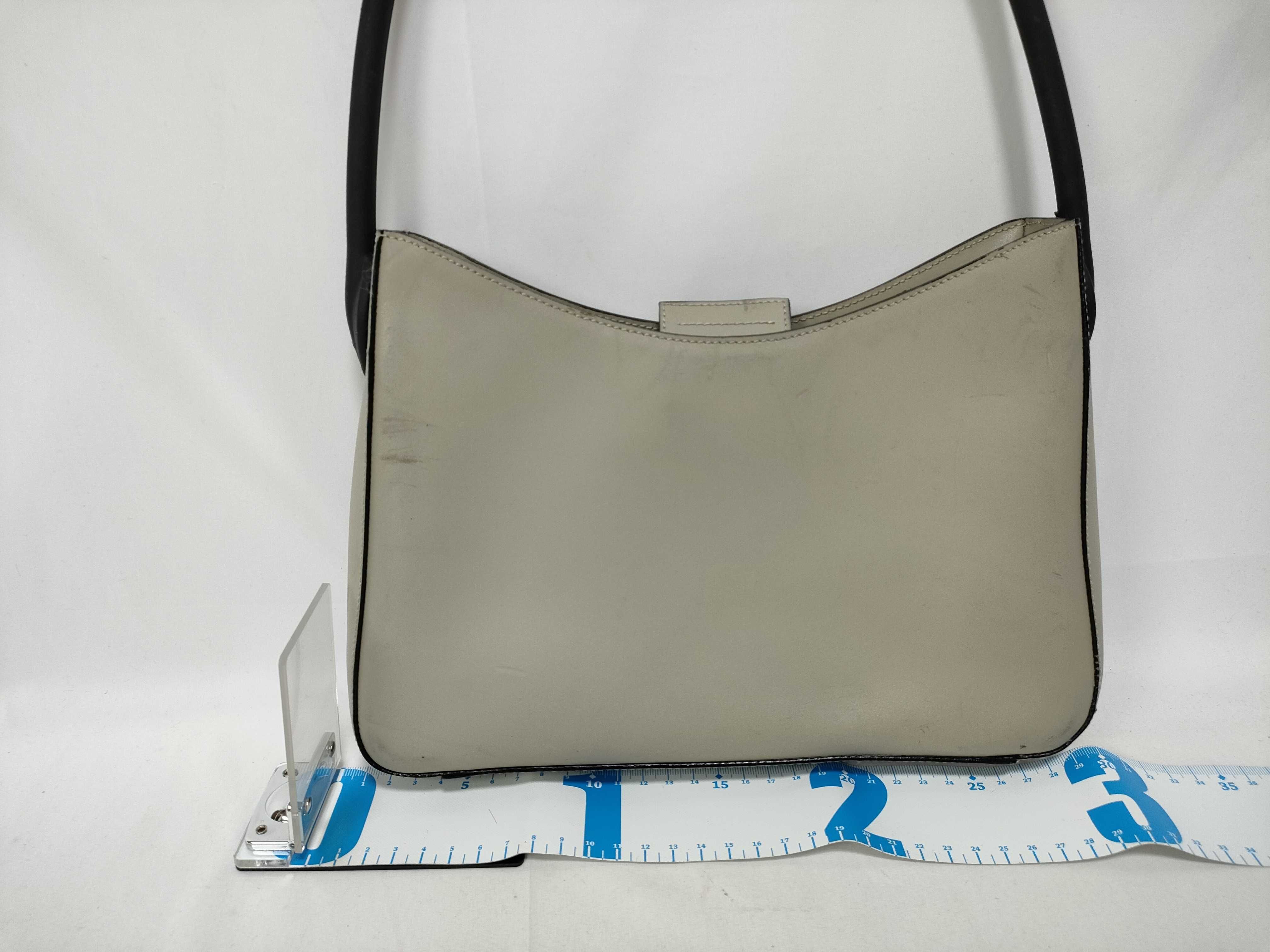 Archive One-Shoulder Bag Leather Shoulder Bag — view 2
