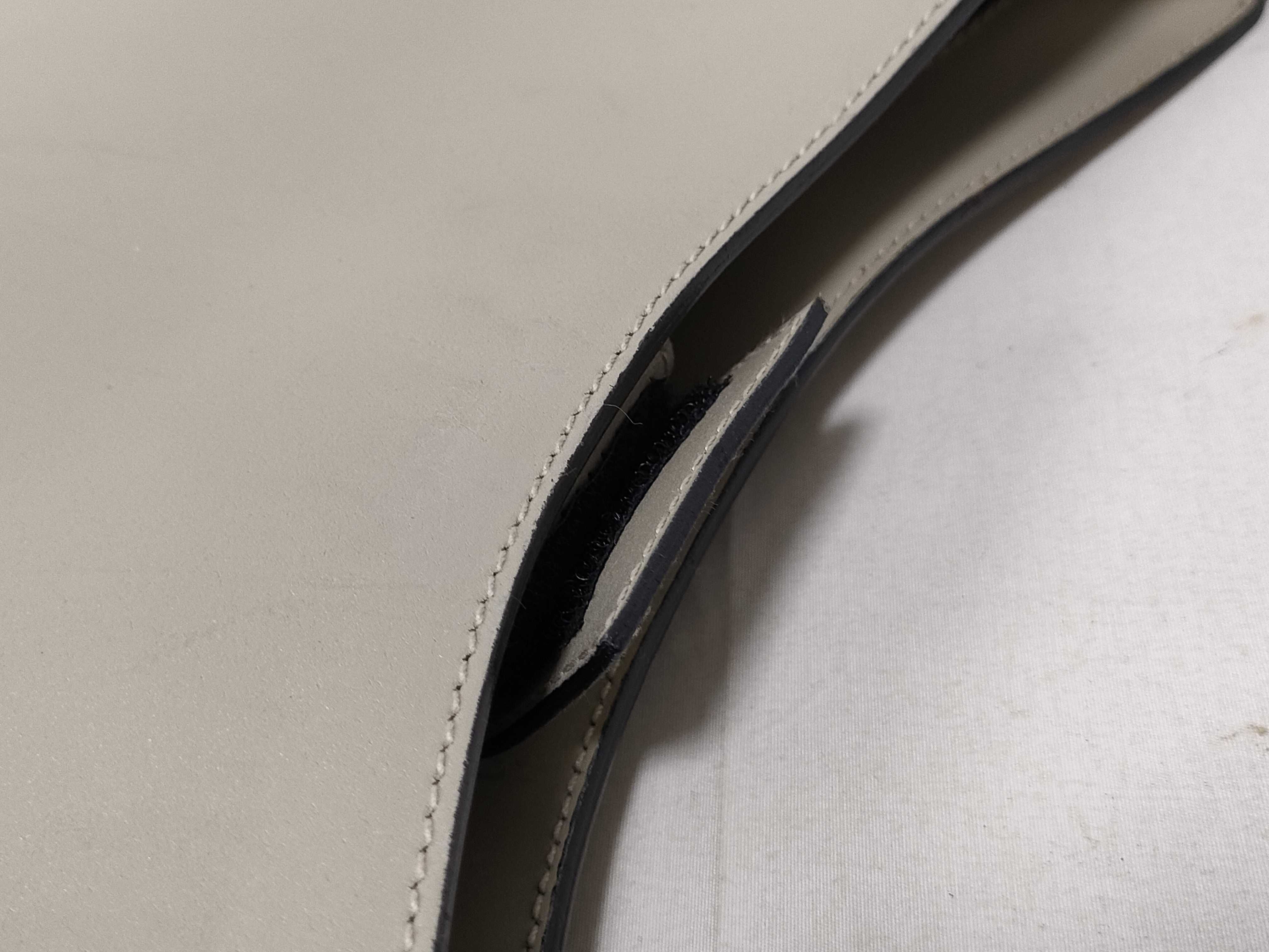 Archive One-Shoulder Bag Leather Shoulder Bag — view 11