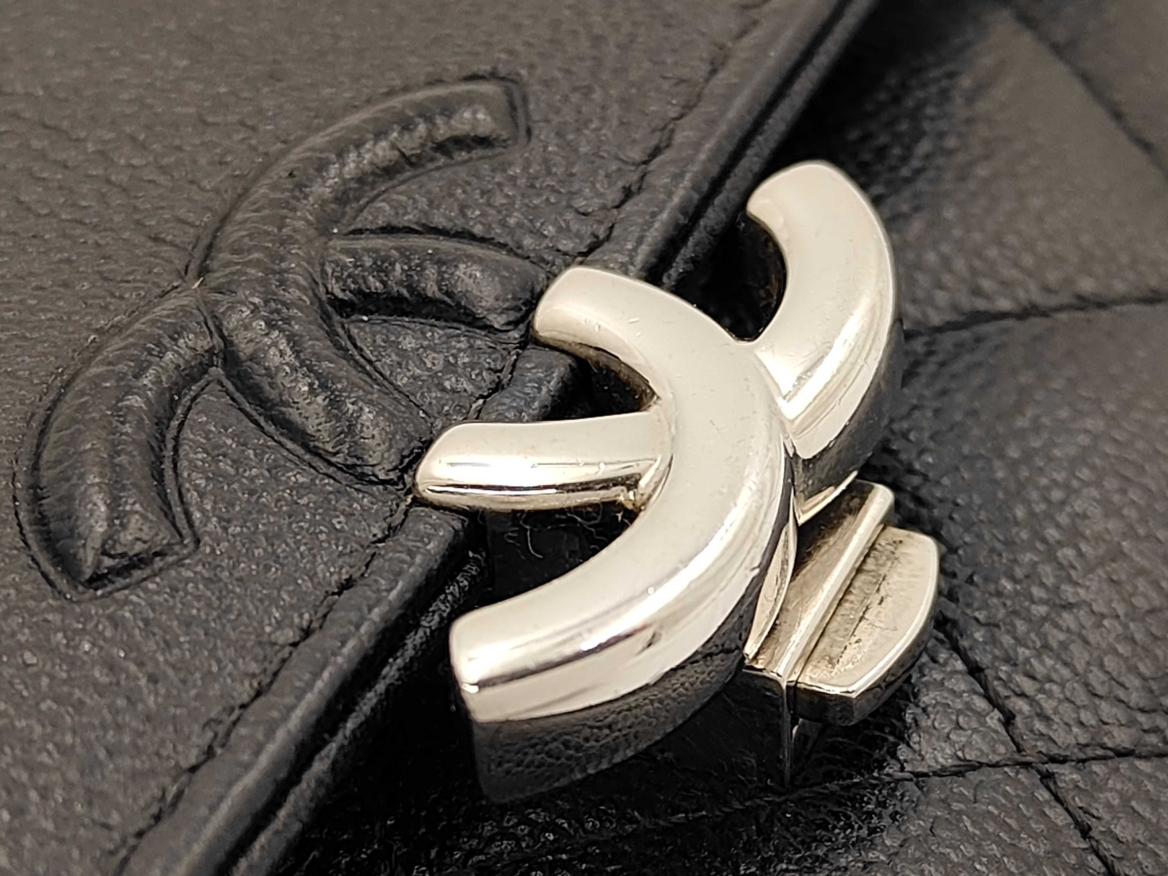 Matelassé Chain Wallet Shoulder Bag — view 14