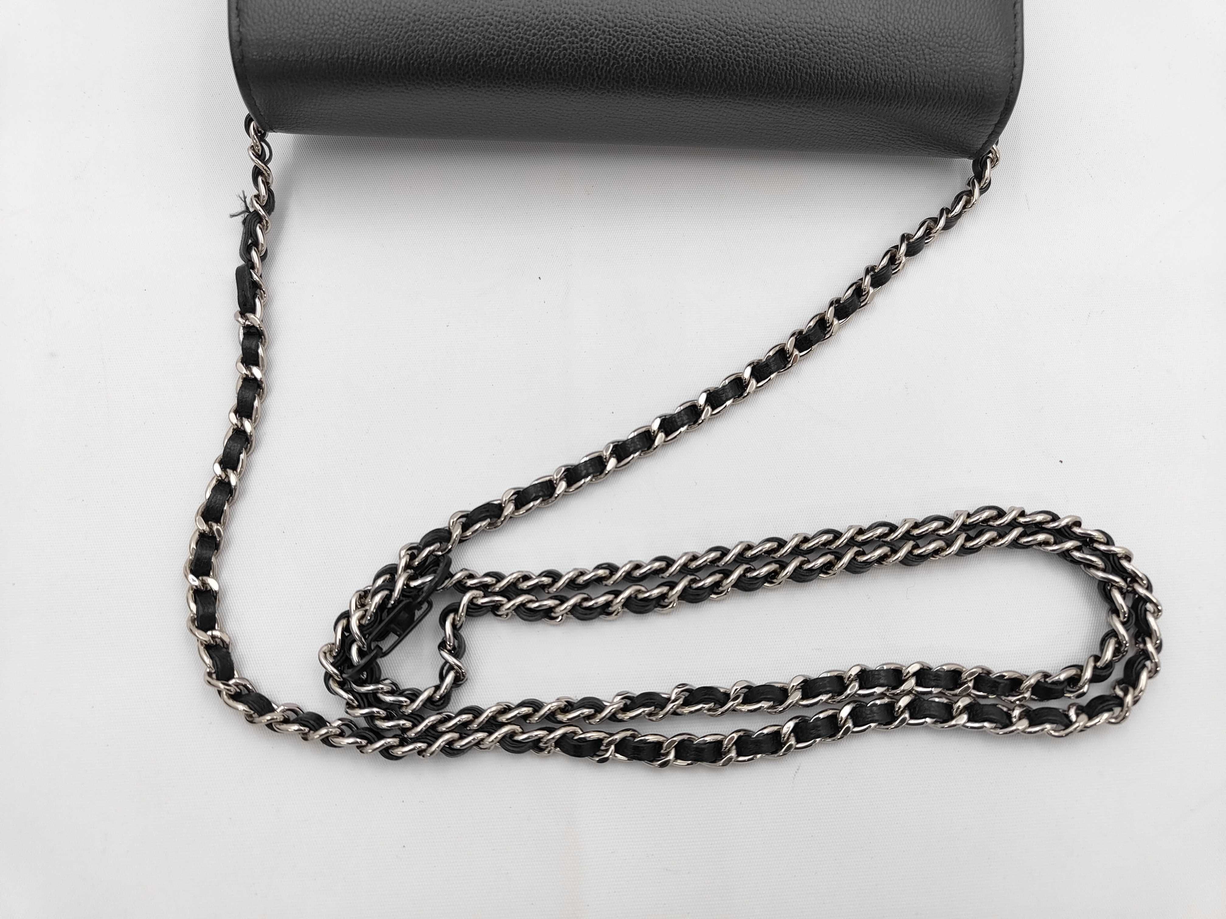 Matelassé Chain Wallet Shoulder Bag — view 3