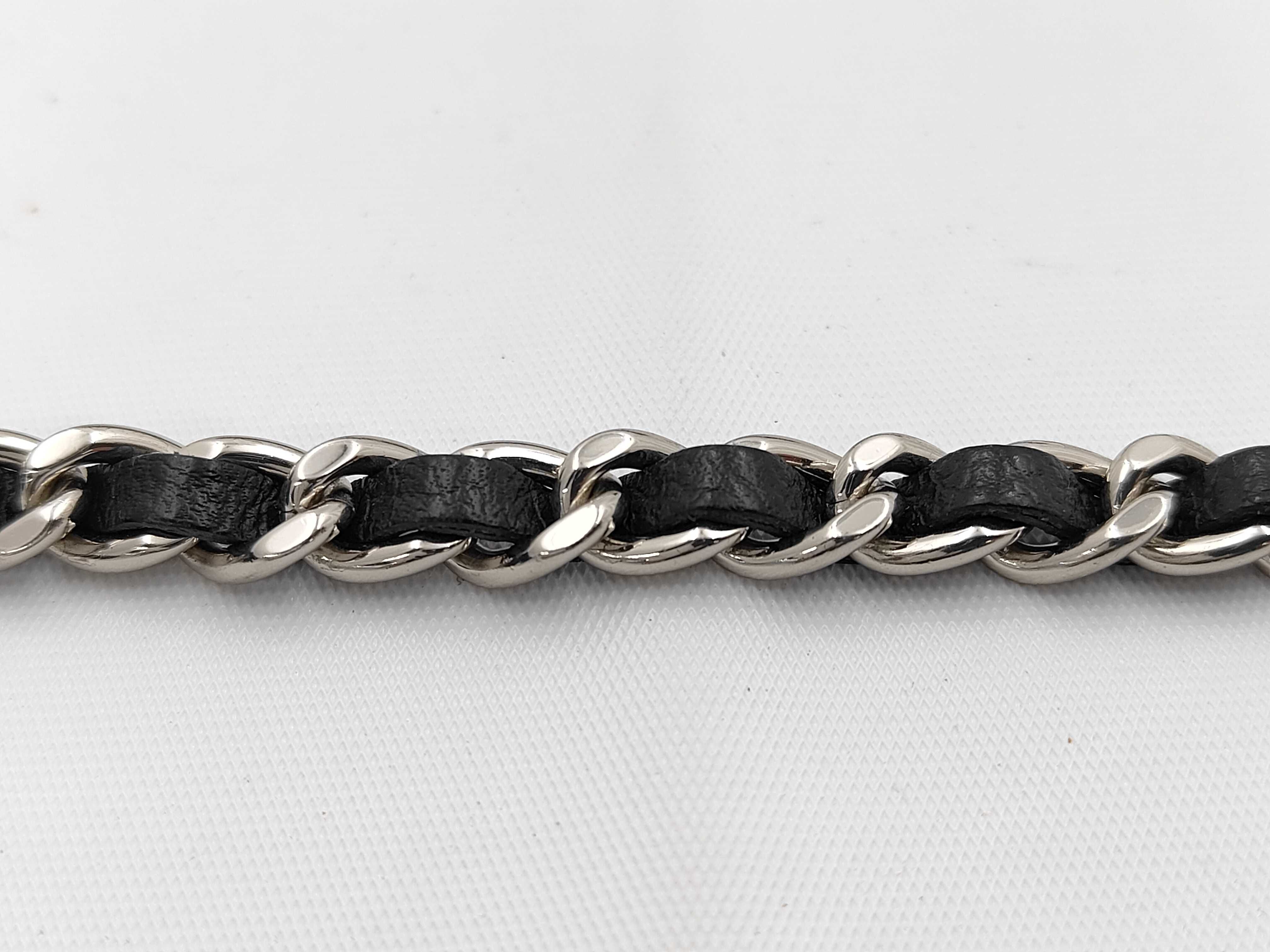 Matelassé Chain Wallet Shoulder Bag — view 4