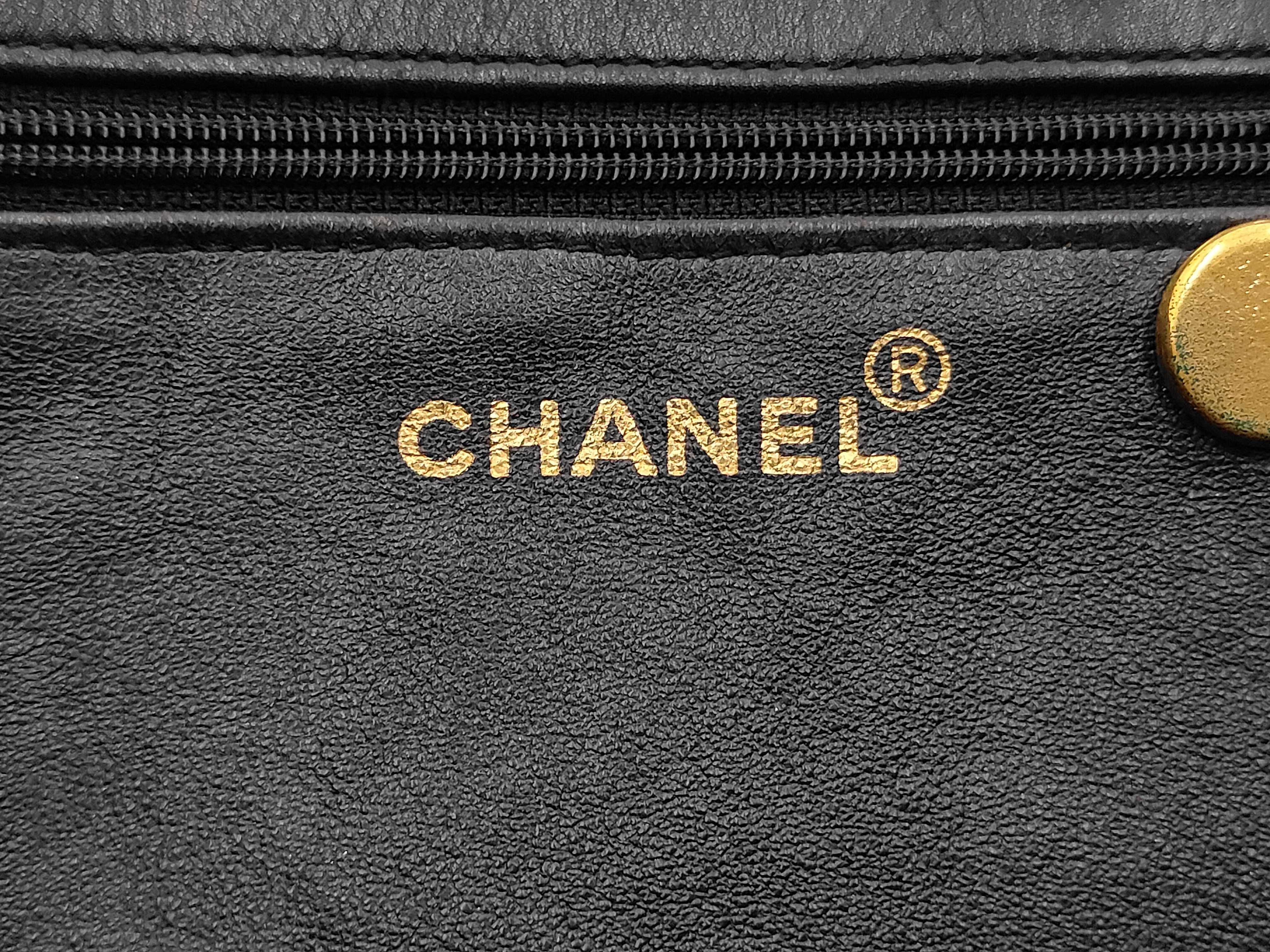 Lambskin Tote Bag with Large Coco Mark, Thick Chain, G Card & Seal — view 10