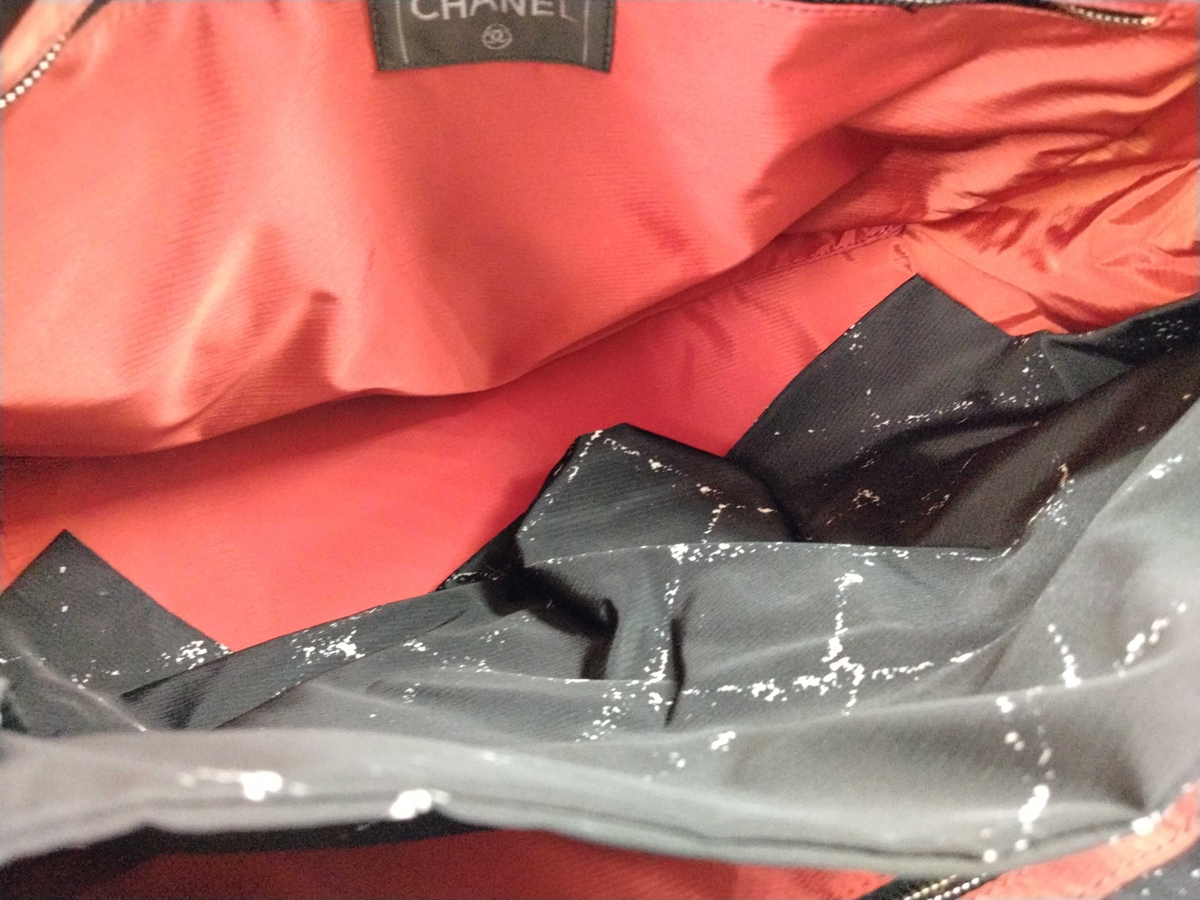 Old Travel Line Tote Bag — view 8
