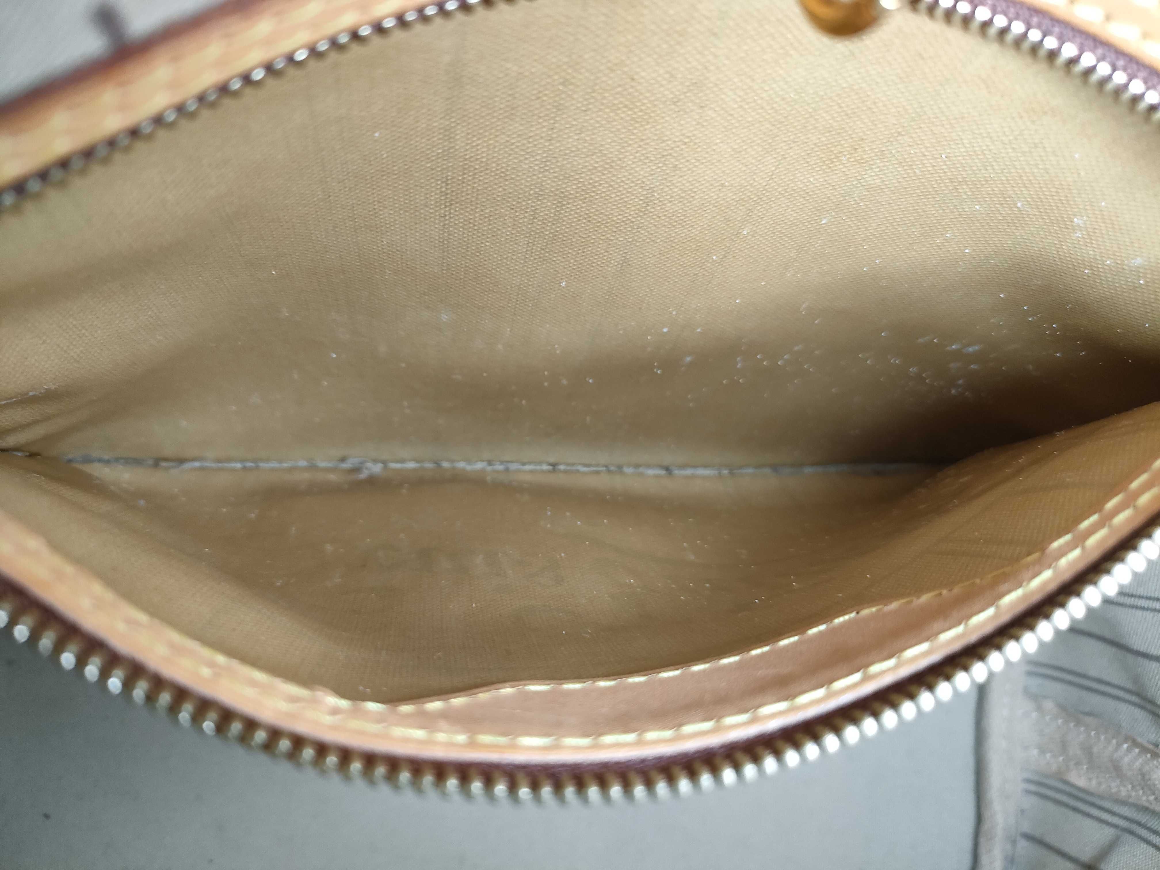 Monogram Louis Vuitton Neverfull Tote Bag — view 12