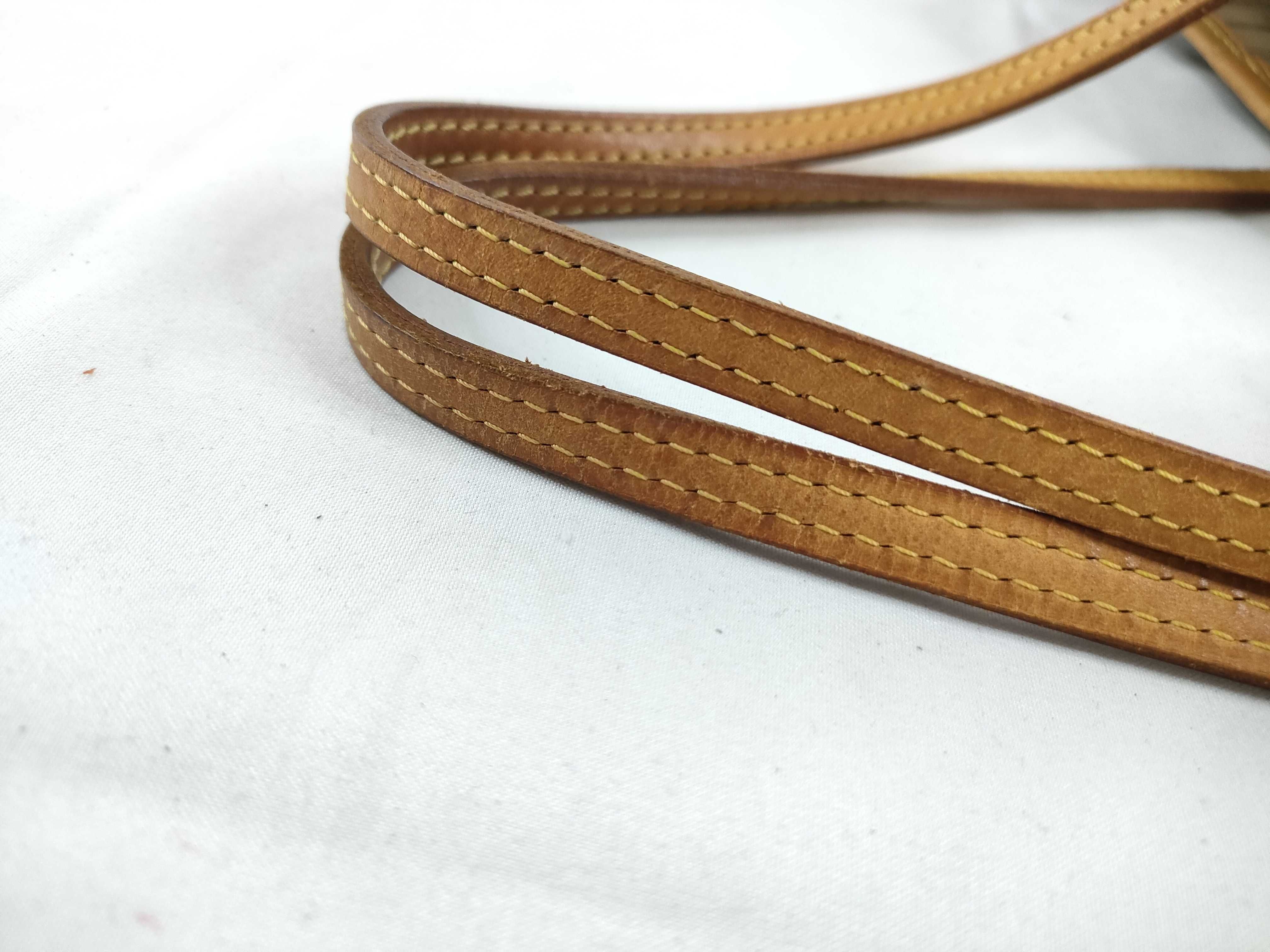 Monogram Louis Vuitton Neverfull Tote Bag — view 7