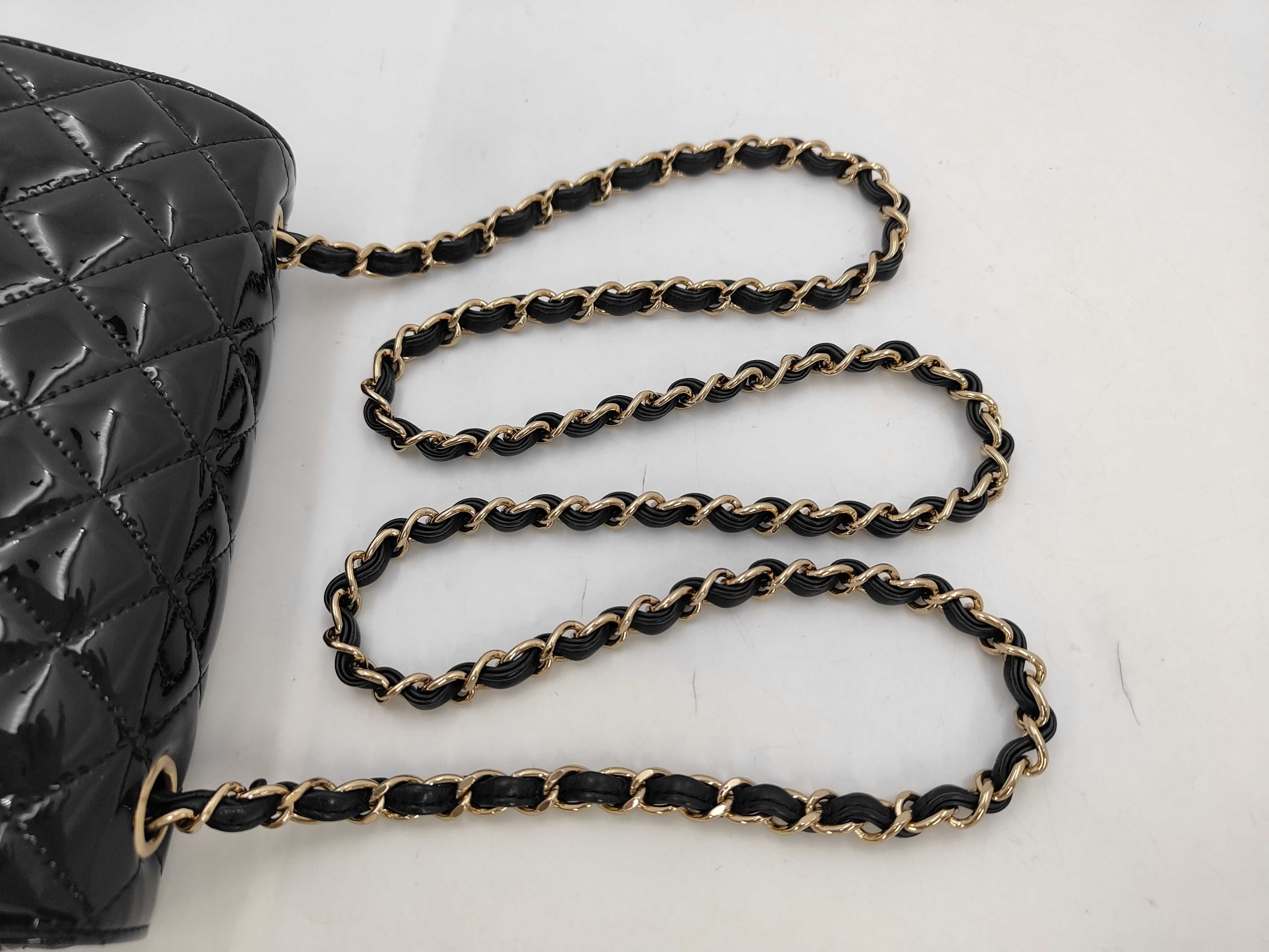 CF Chain Shoulder Bag — view 5