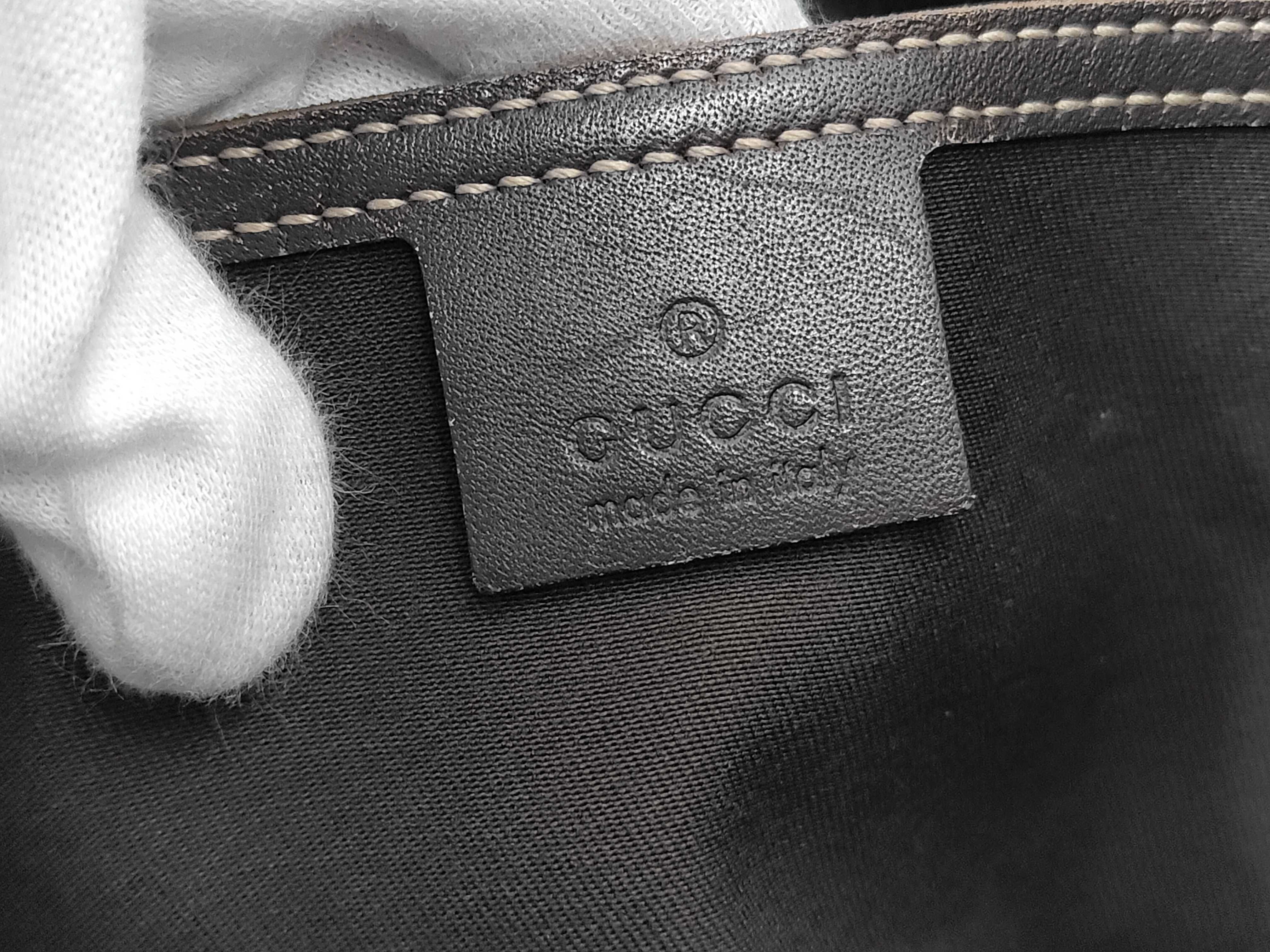 GG Supreme Tote Bag — view 10