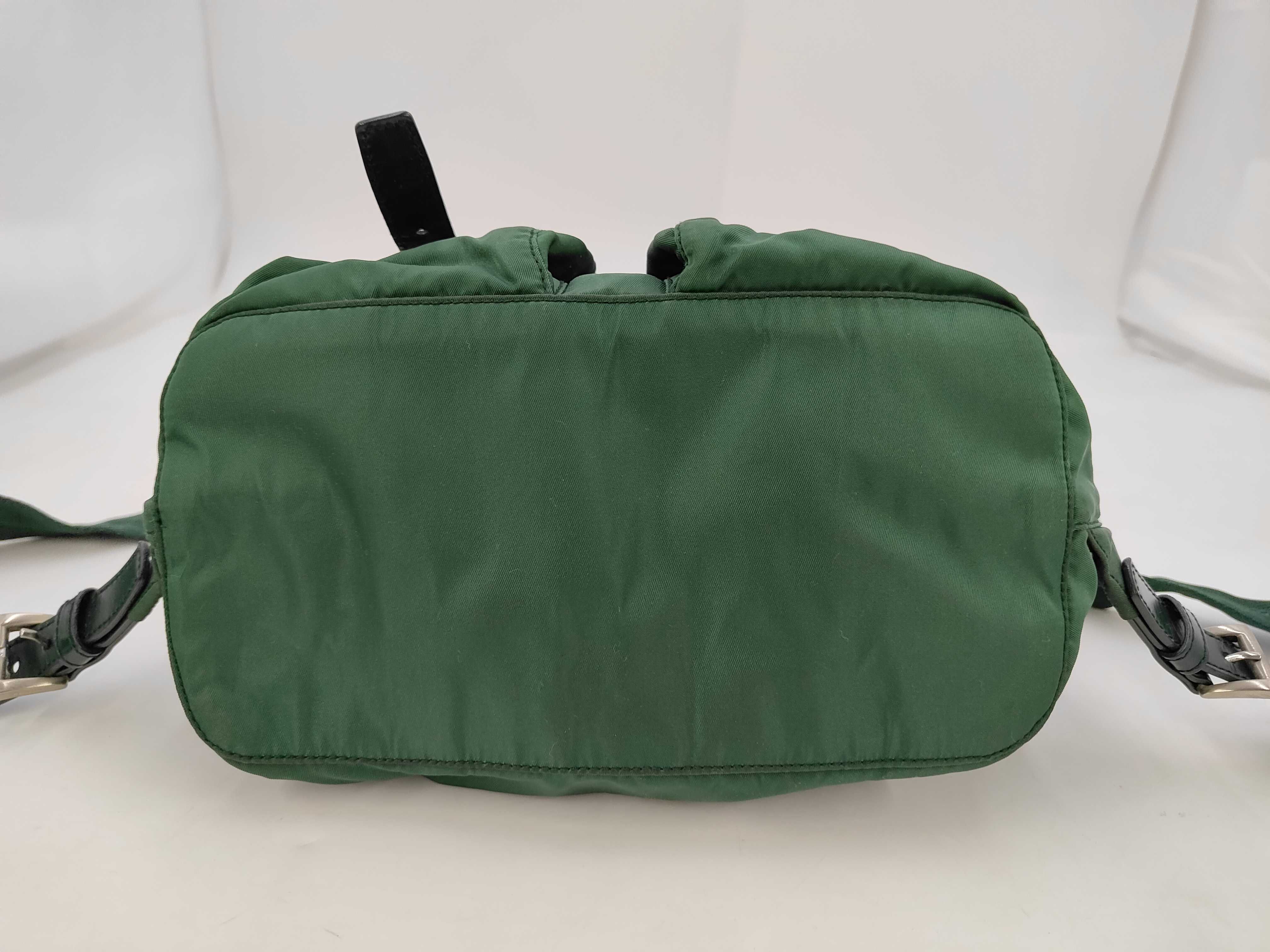 nylon backpack, khaki color. — view 5