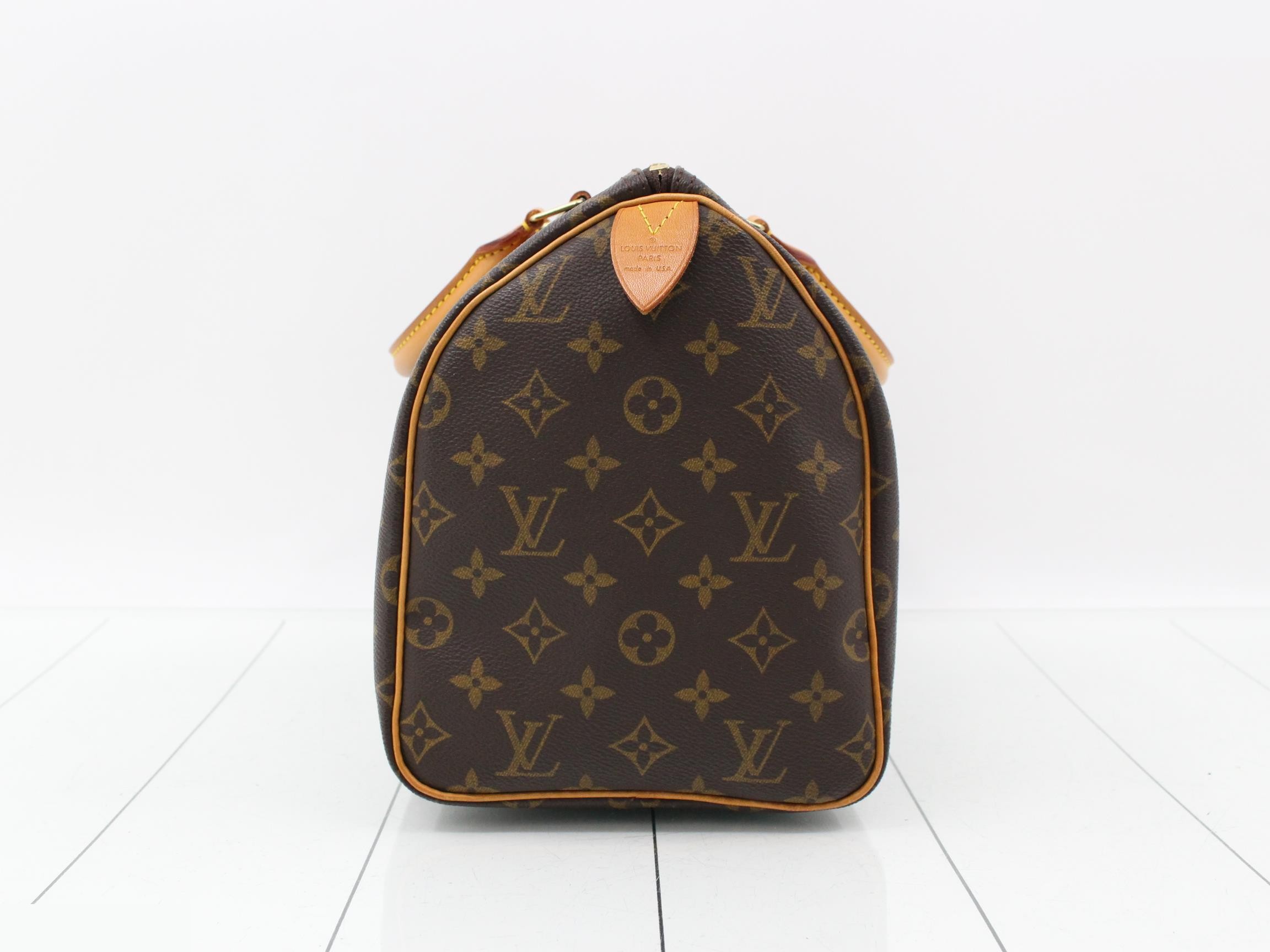 Speedy 30 with padlock and 2 keys. — view 4