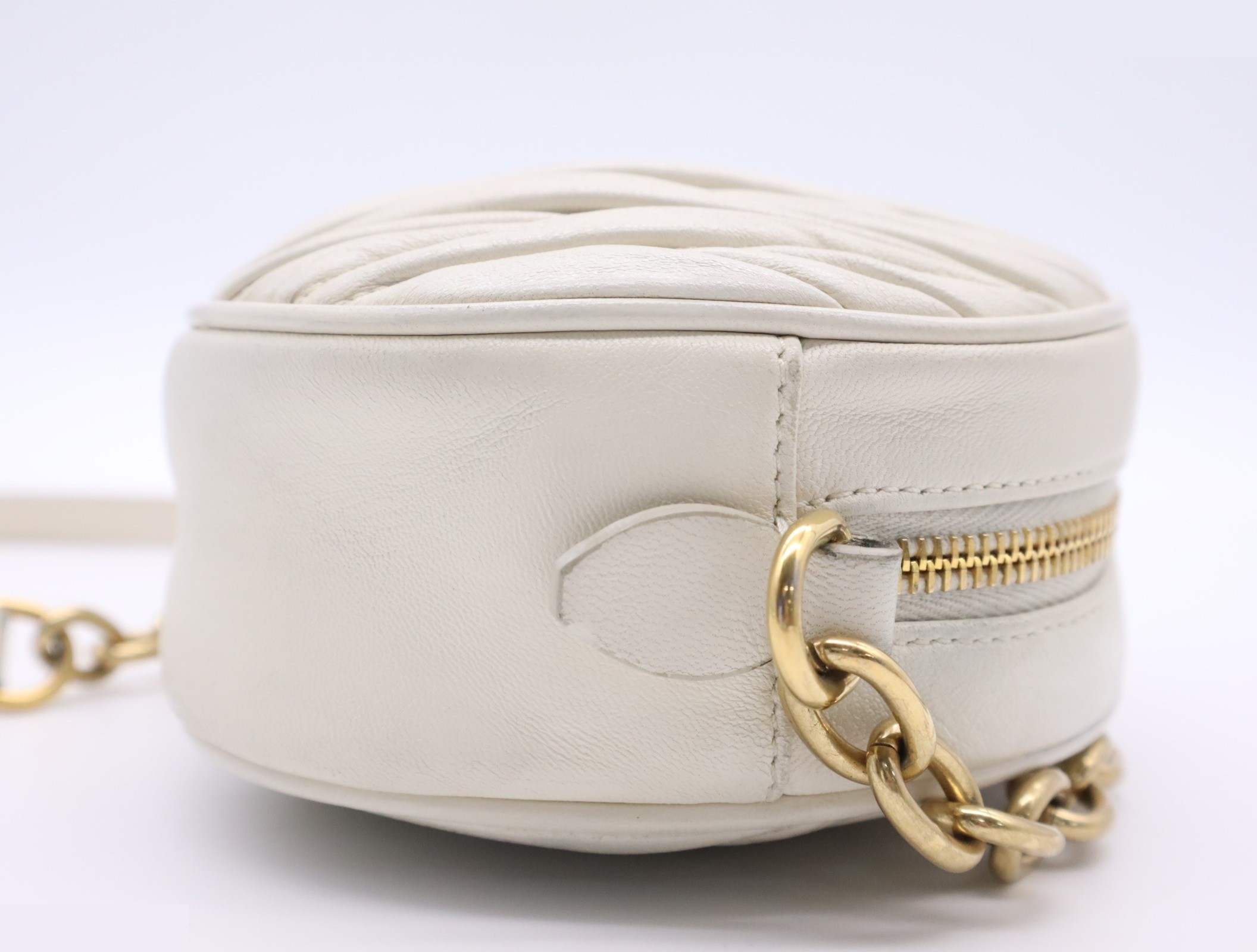Leather Matelassé bag, white, gold hardware, with dust bag. — view 5
