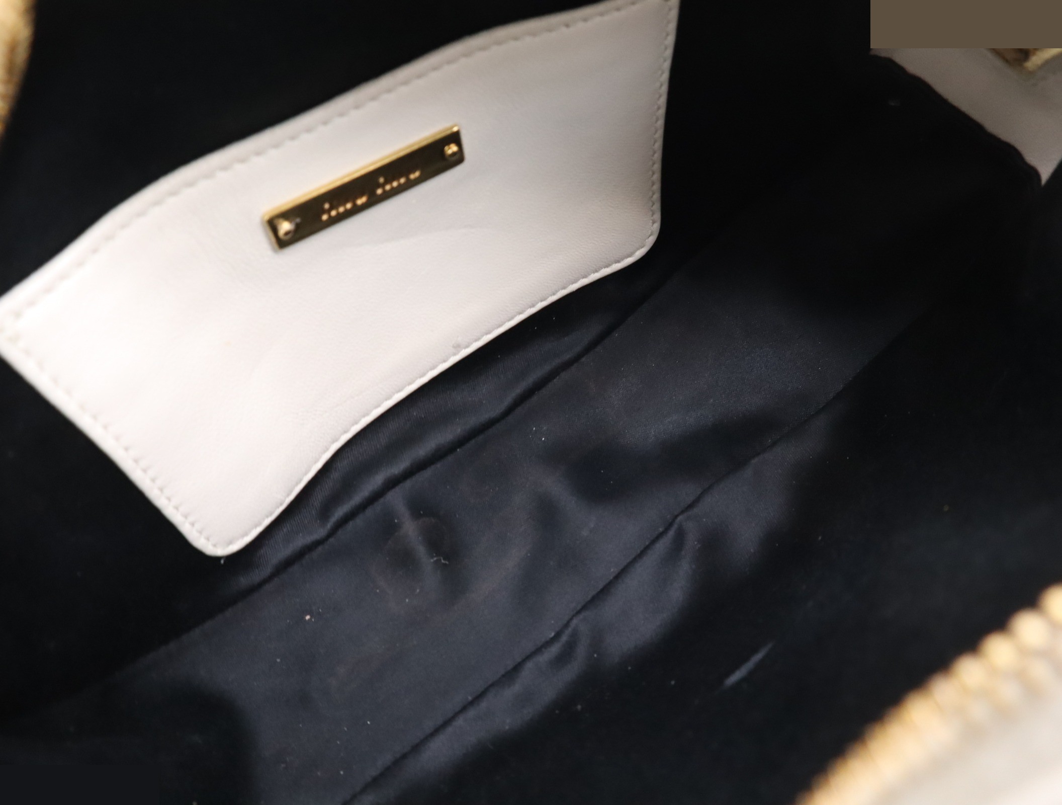 Leather Matelassé bag, white, gold hardware, with dust bag. — view 7