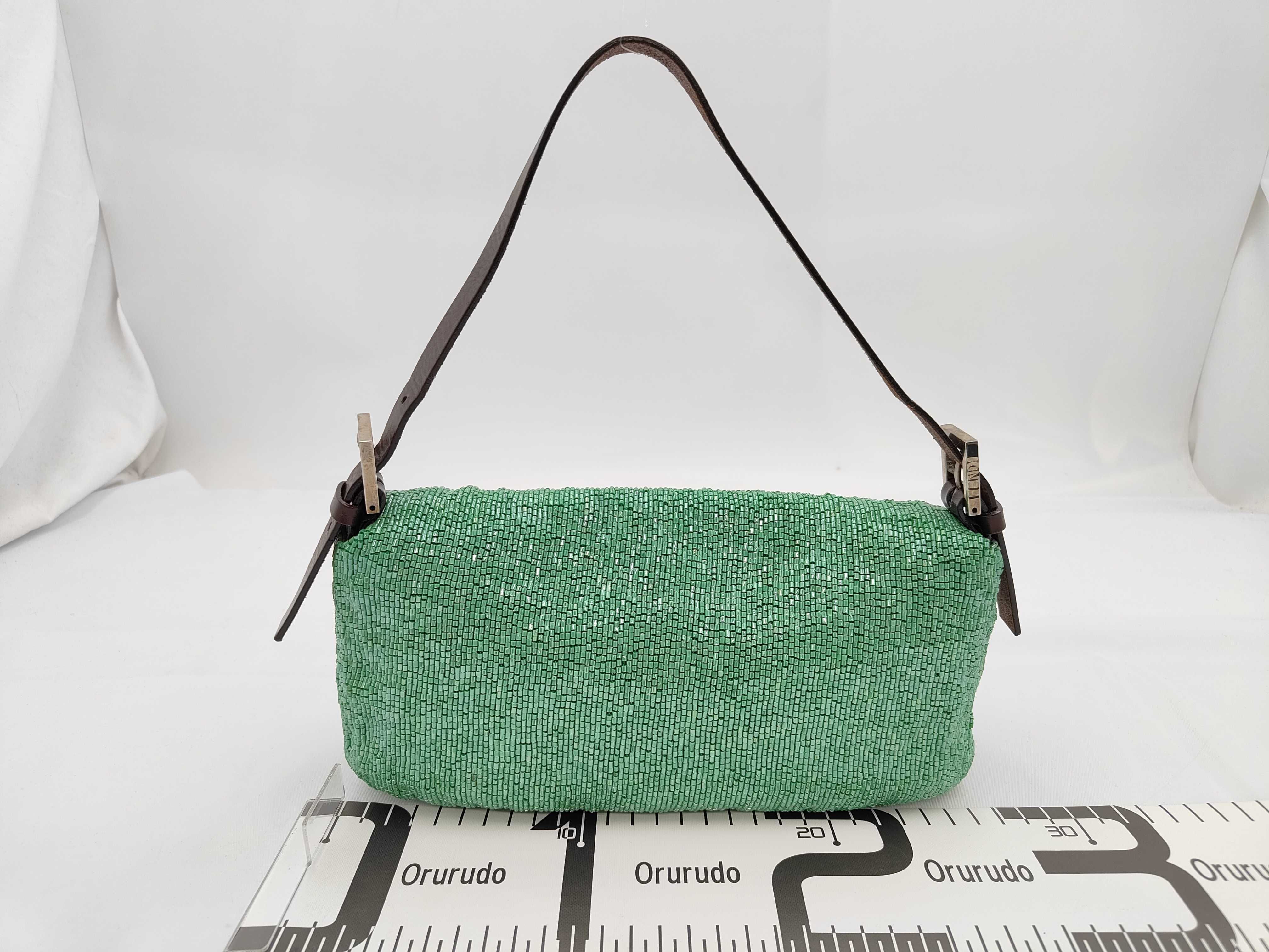 Mamma Bucket Beaded Green Handbag — view 2