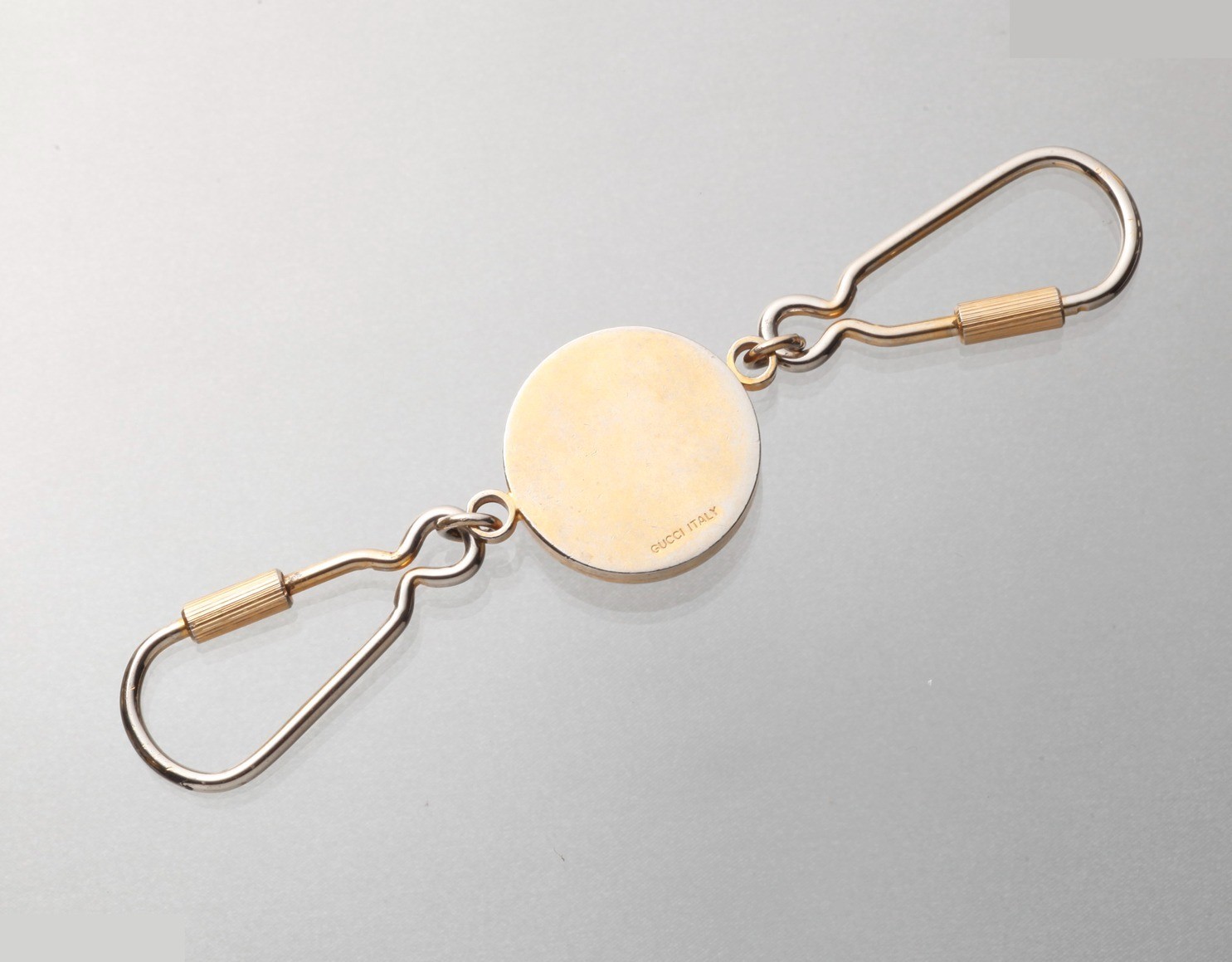 Interlocking G Keyring — view 3