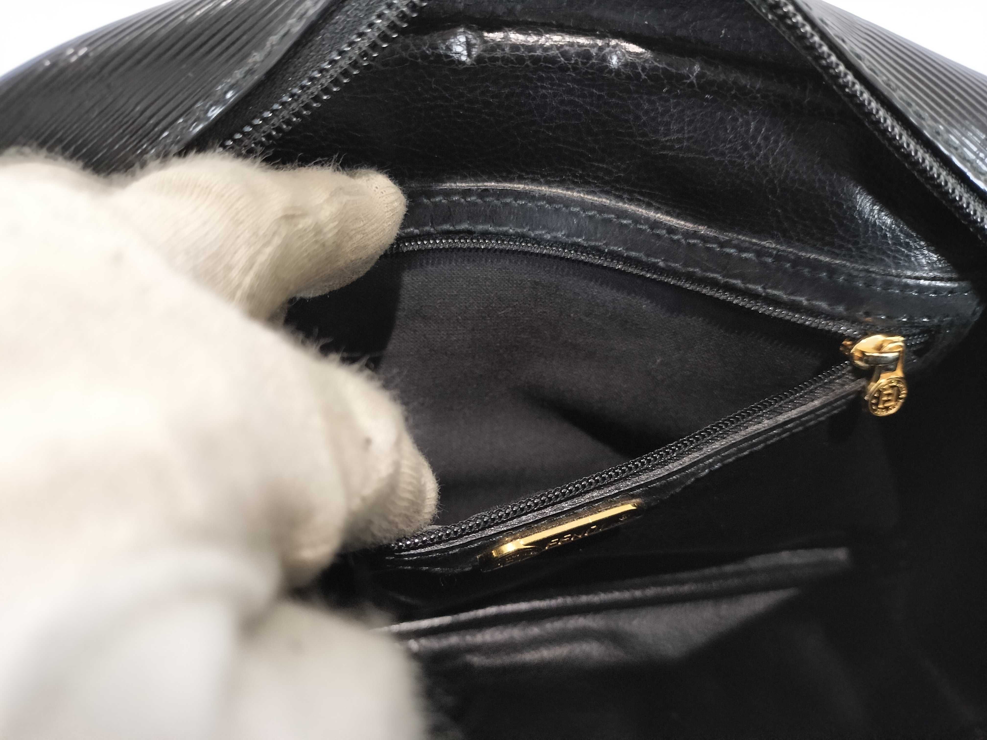 Vintage Shoulder Bag — view 11