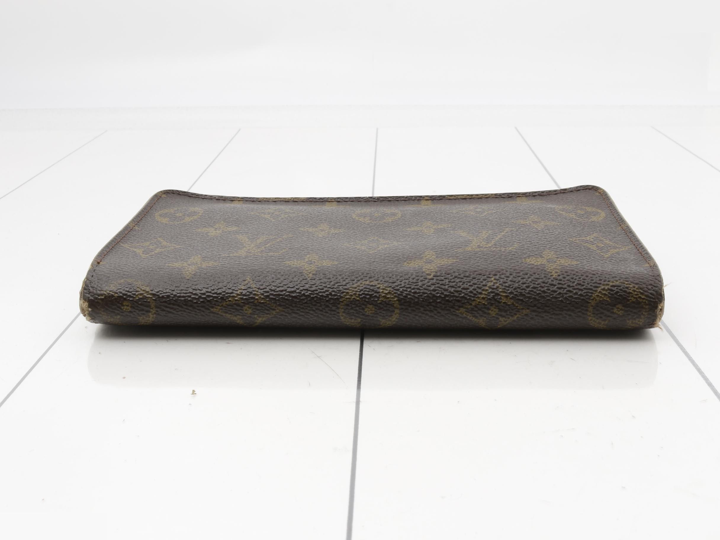 Monogram Portemonnaie Zip — view 3