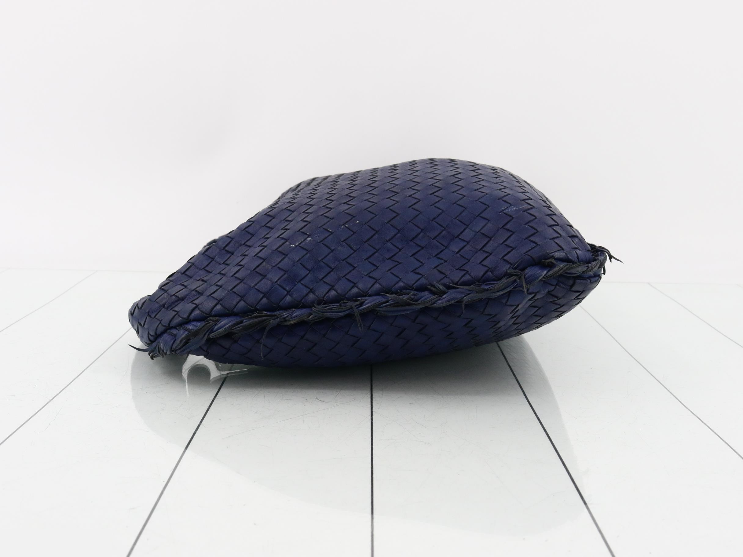 Intrecciato Hobo — view 4