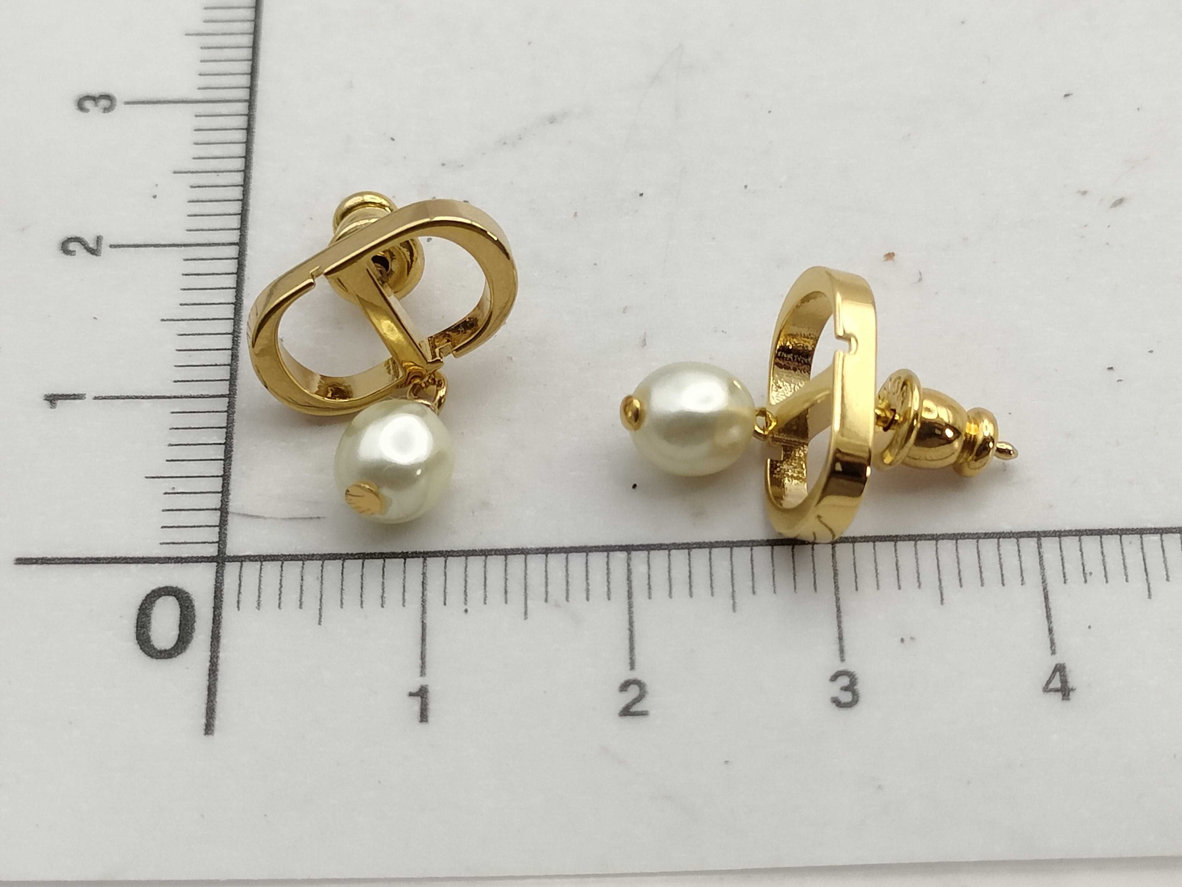 Petite CD Resin Pearl Earrings — view 10
