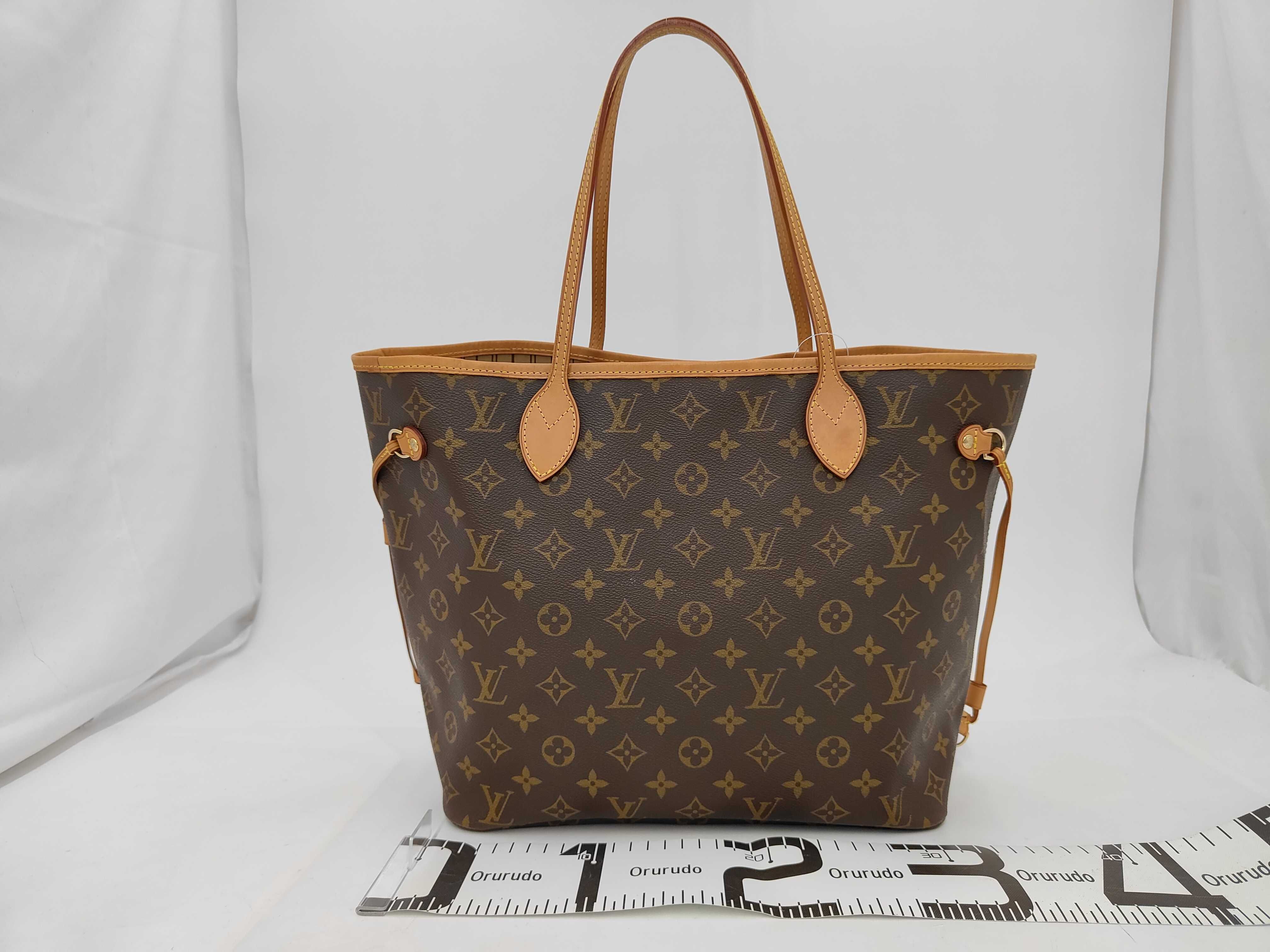 Monogram Neverfull MM Tote Bag (without pouch) — view 2