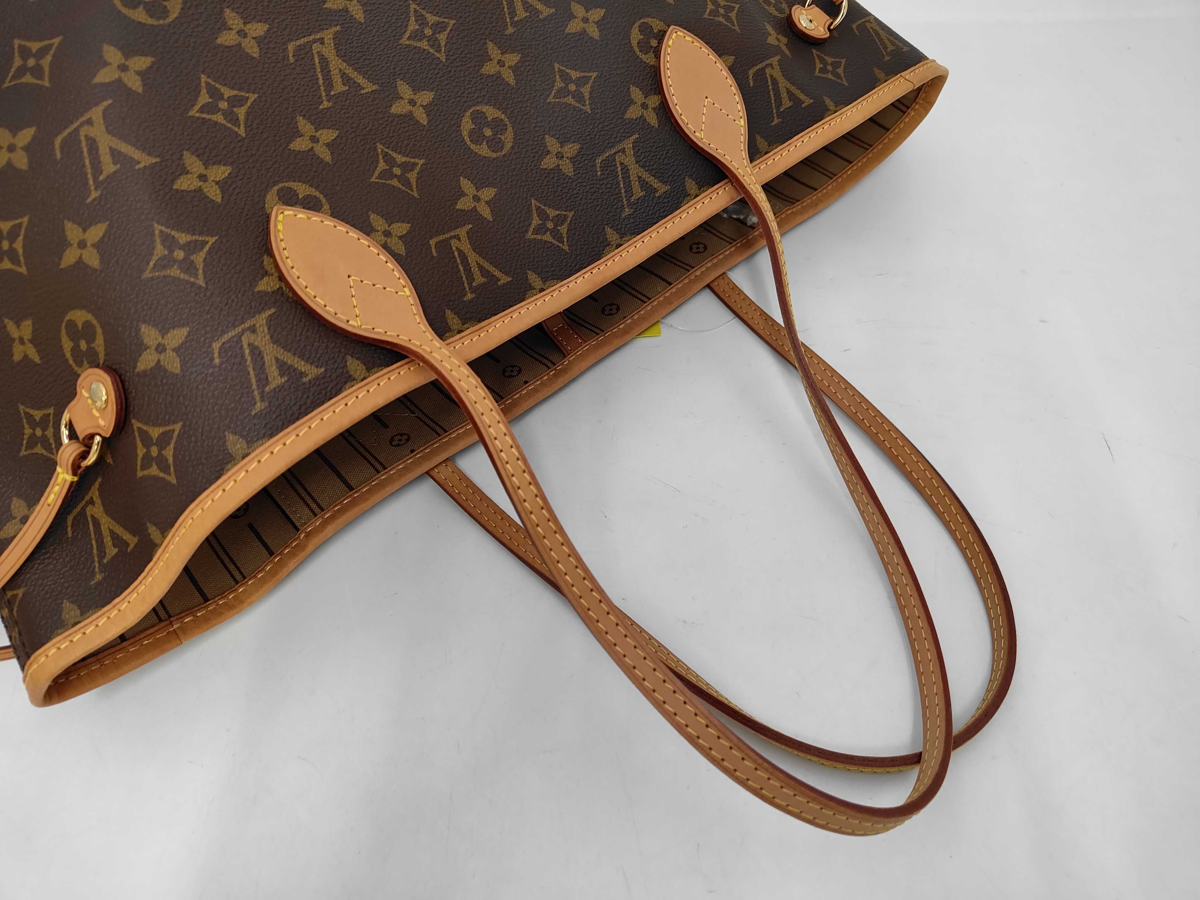 Monogram Neverfull MM Tote Bag (without pouch) — view 3