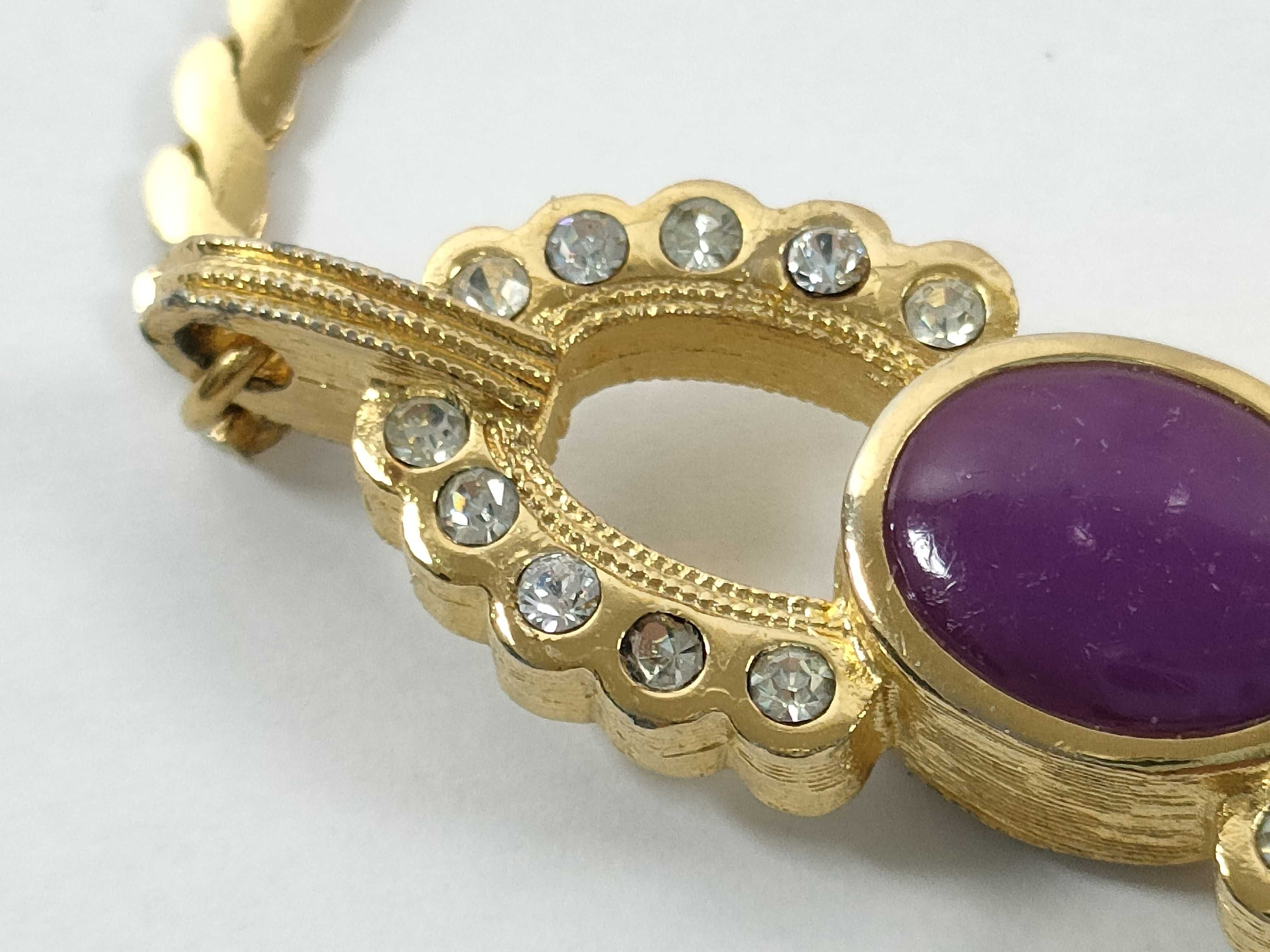 necklace — view 11
