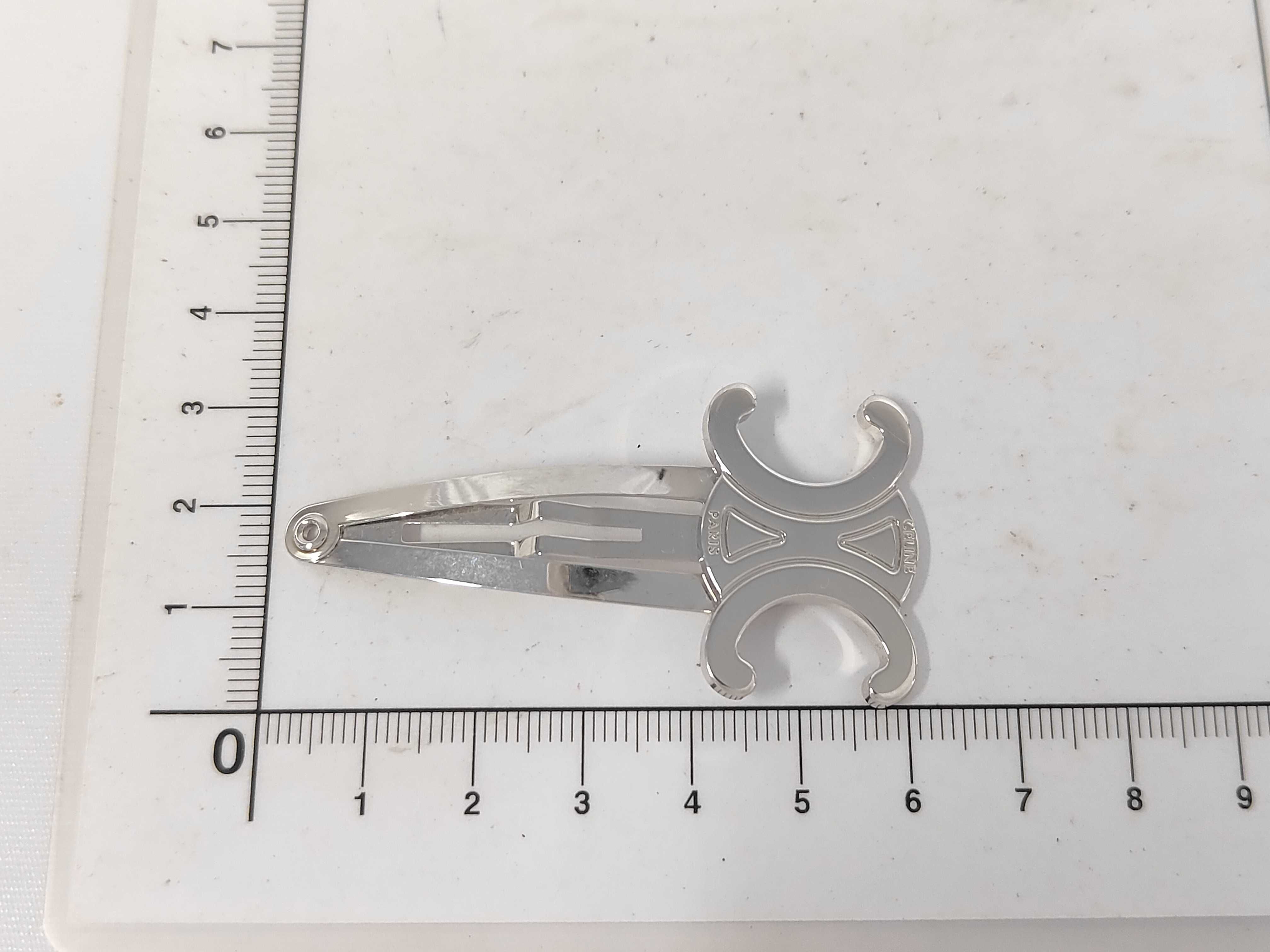 Triomphe Hair Clip Hair Accessory — view 4