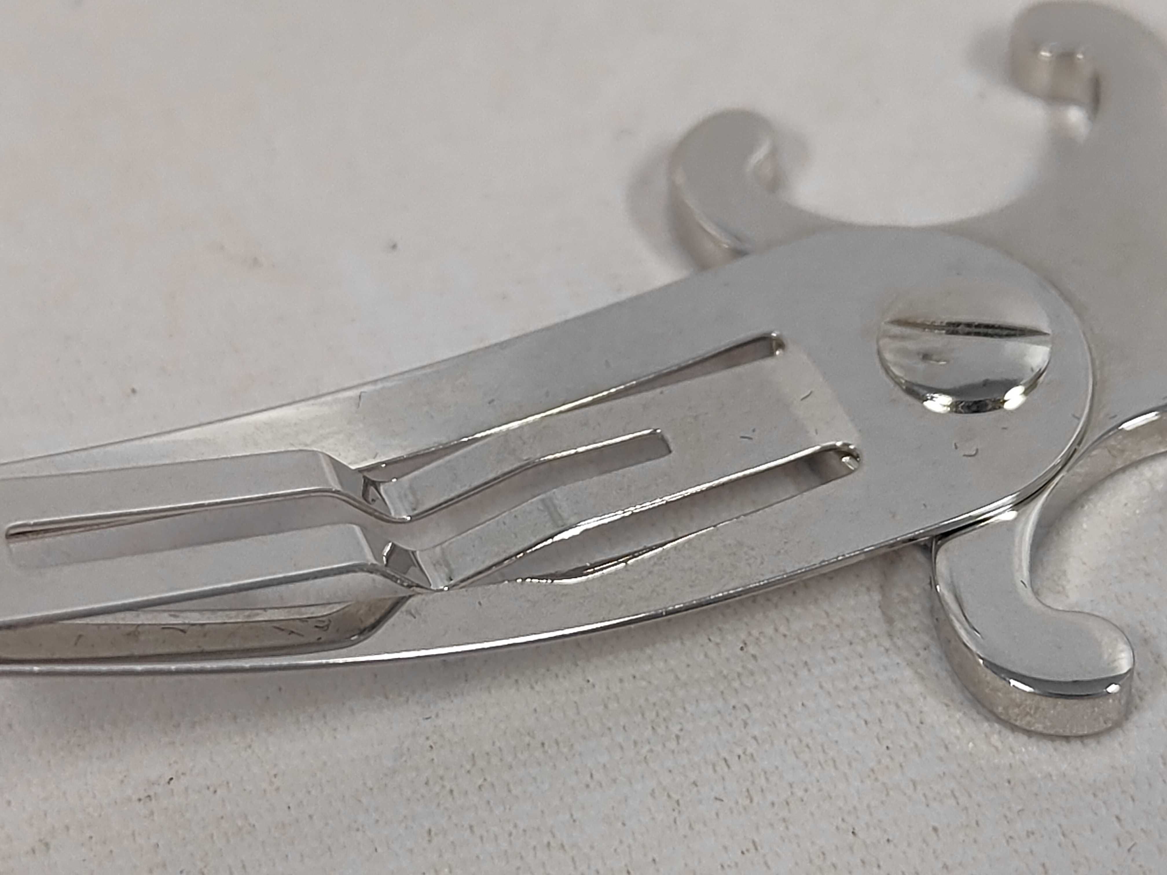 Triomphe Hair Clip Hair Accessory — view 6
