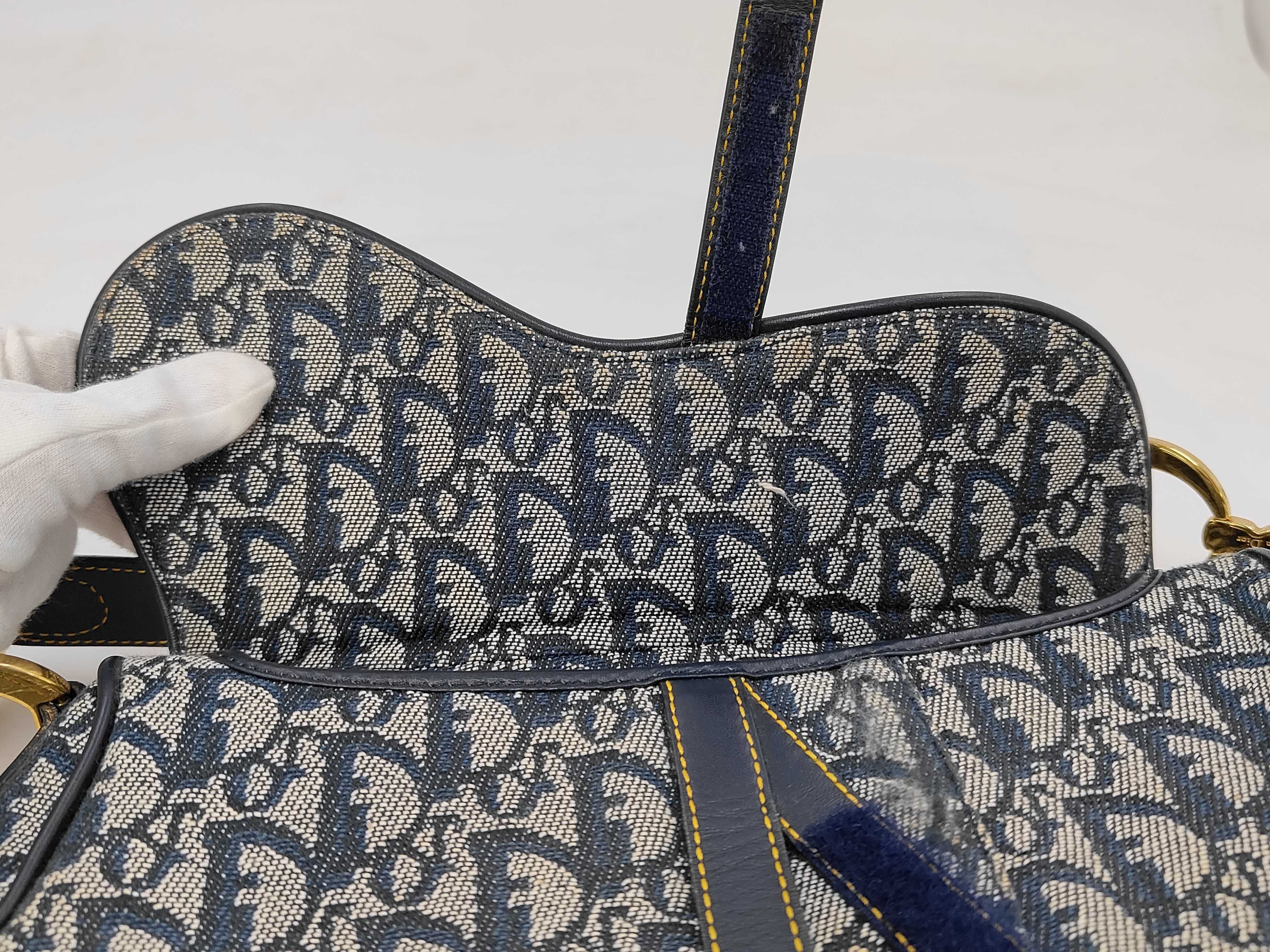 Trotter Saddle One-Shoulder Handbag with Gold Hardware — view 8