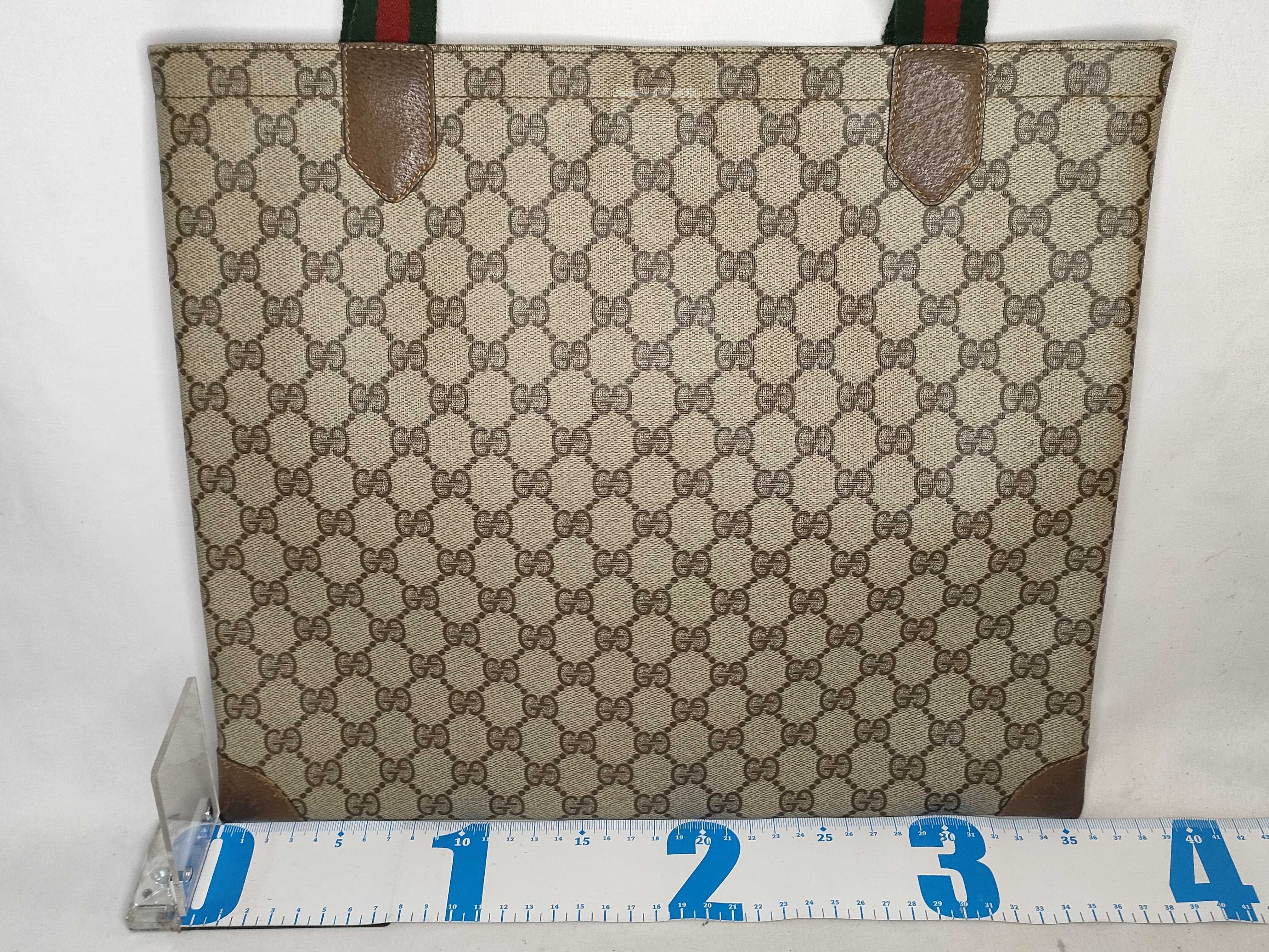 GG Supreme Gucci GG Tote Bag — view 2