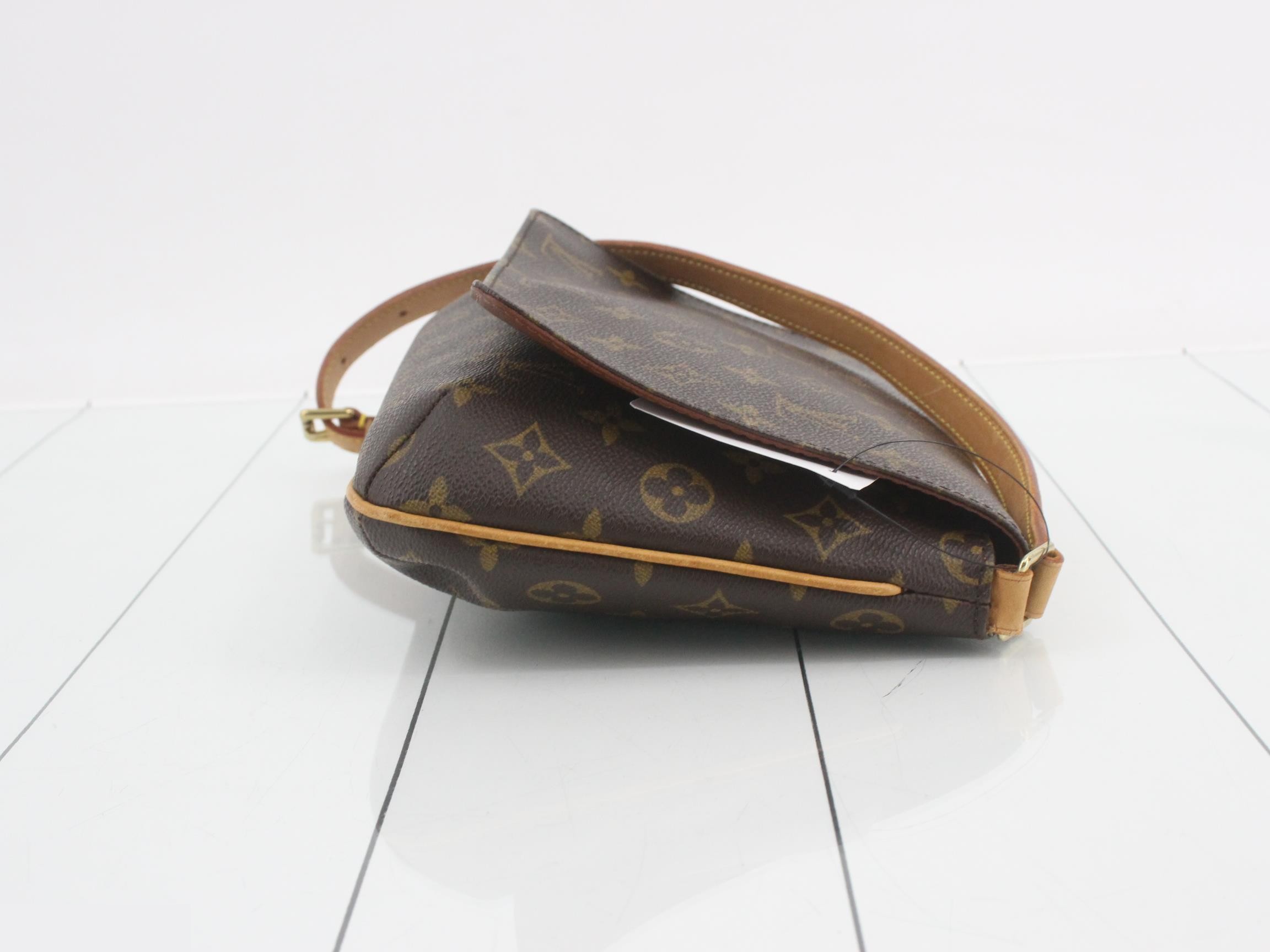 Musette Tango Monogram — view 3