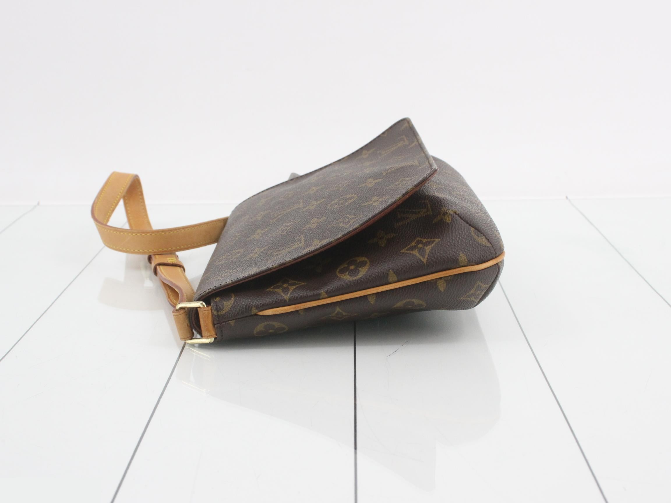 Musette Tango Monogram — view 4