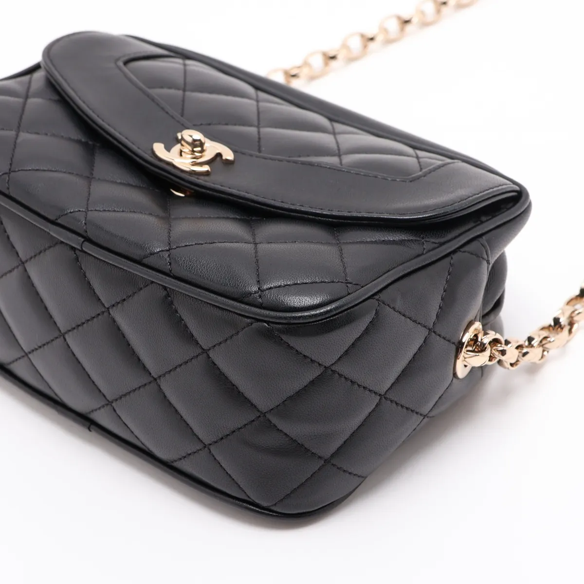 Matelassé Lambskin Chain Shoulder Bag with Fringe, Black with Gold Hardware, 27325823, Serial Number 27 — view 3