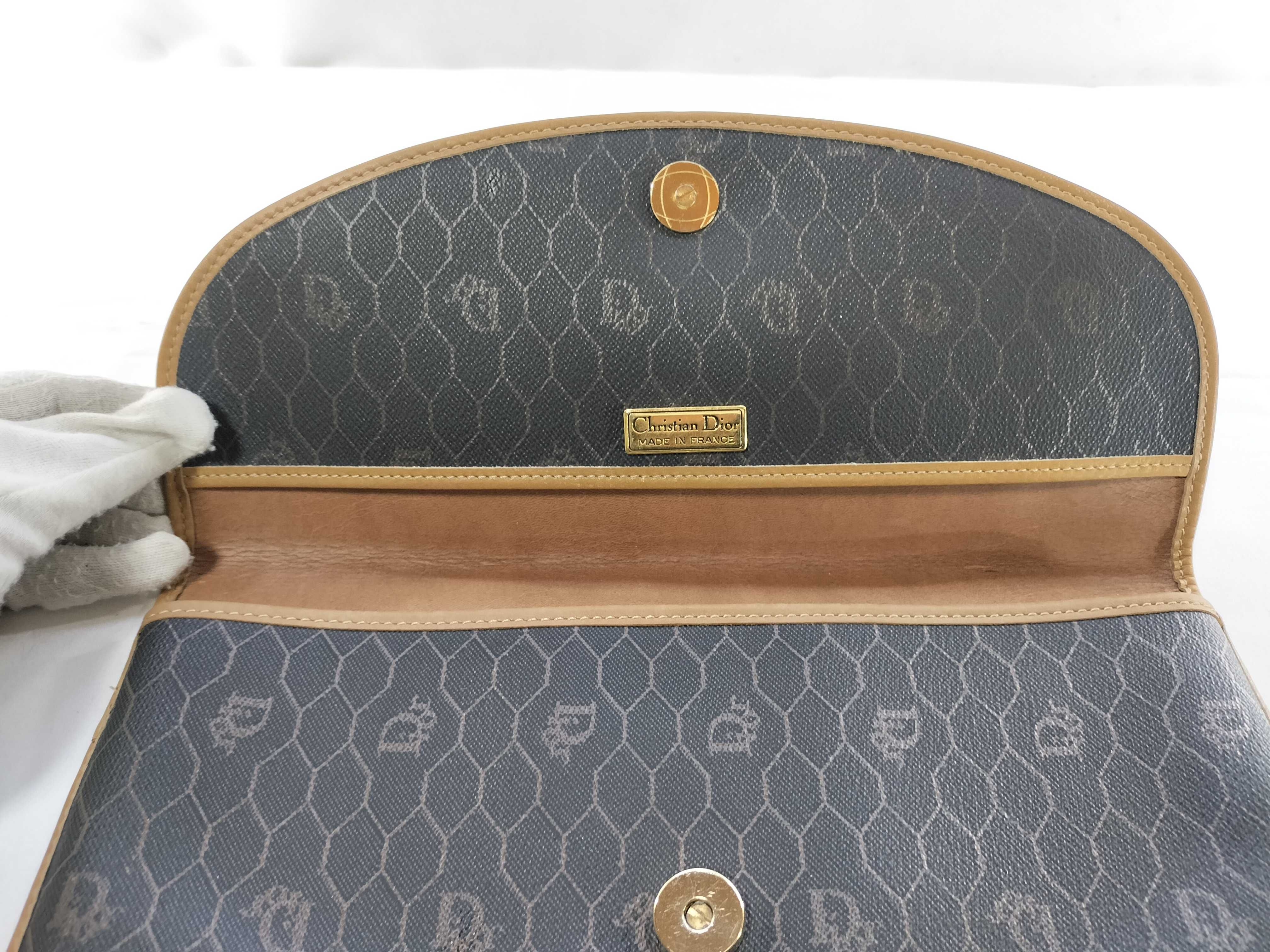 Honeycomb Clutch Bag — view 6