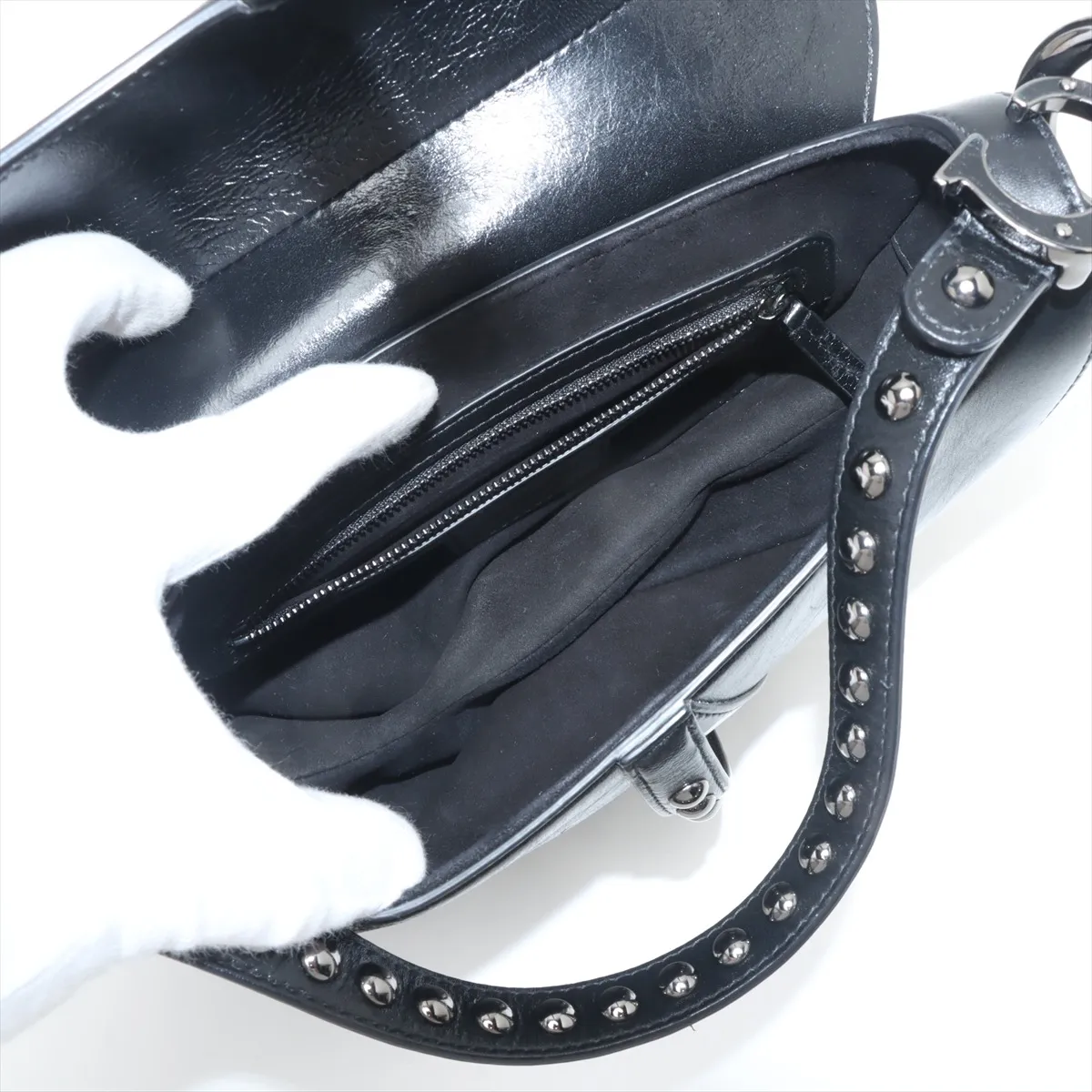 Saddle Bag Leather x Rubber Studs 2-Way Shoulder Bag Black — view 8