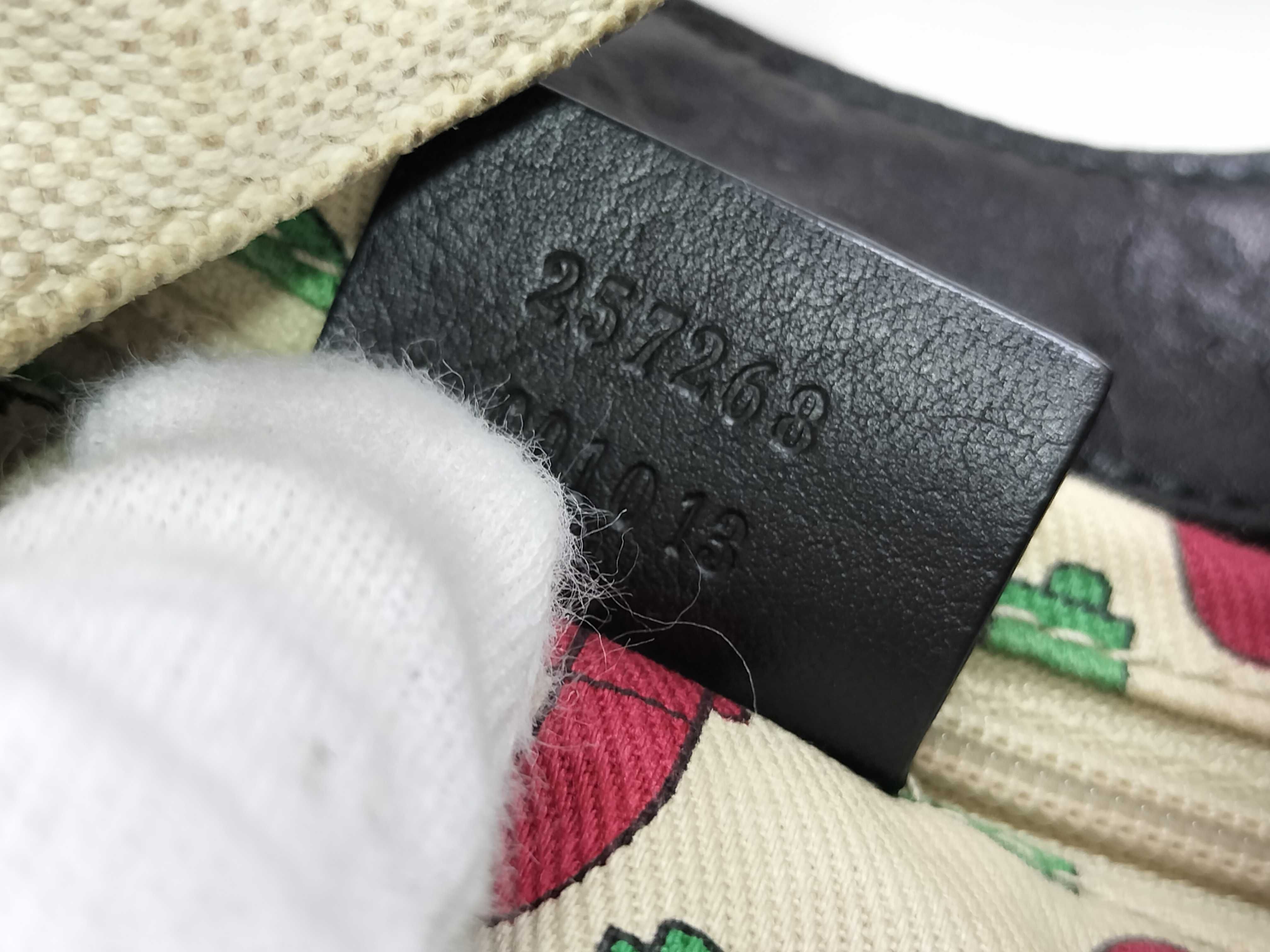Guccissima Canvas and Leather Shoulder Bag/Handbag — view 9