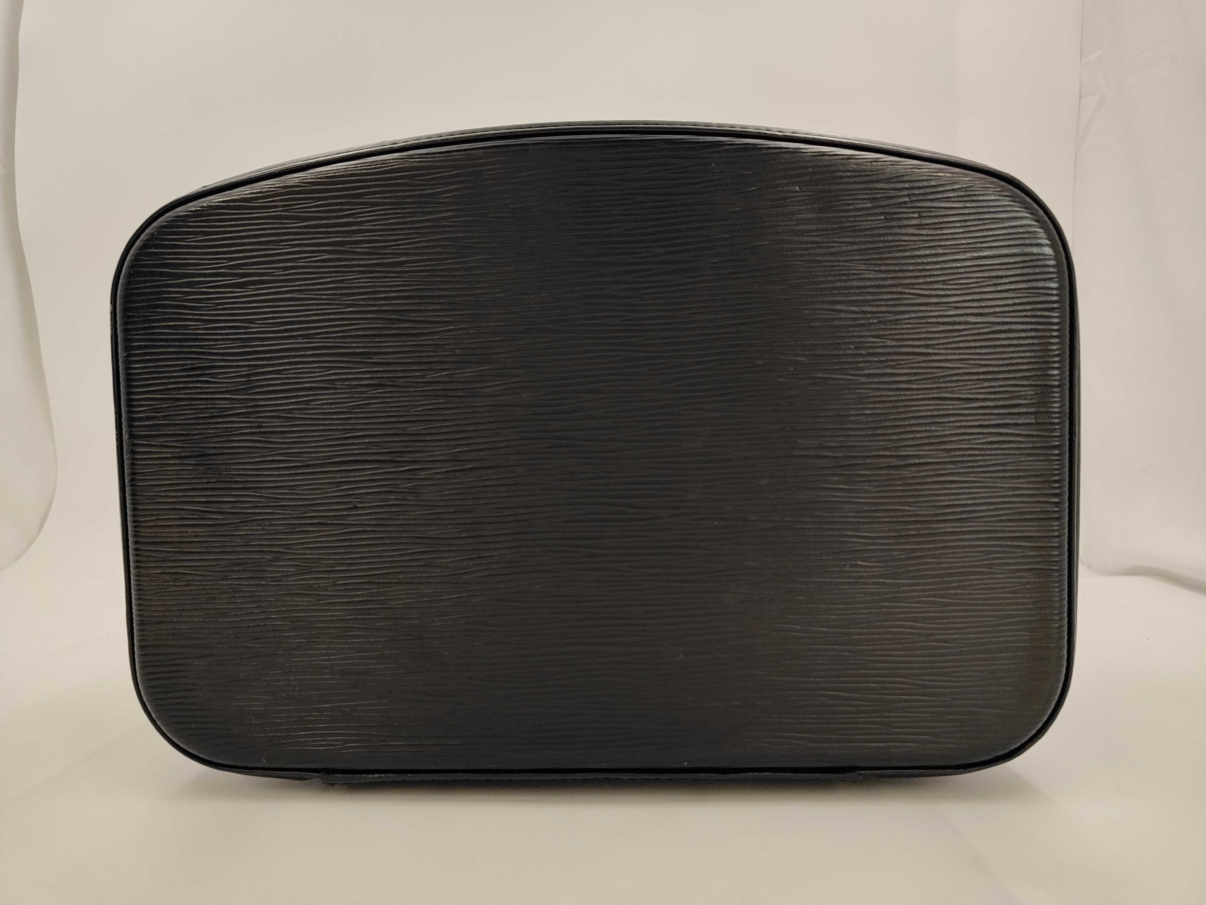 Epi Nice Vanity M48012 Vanity Bag — view 3