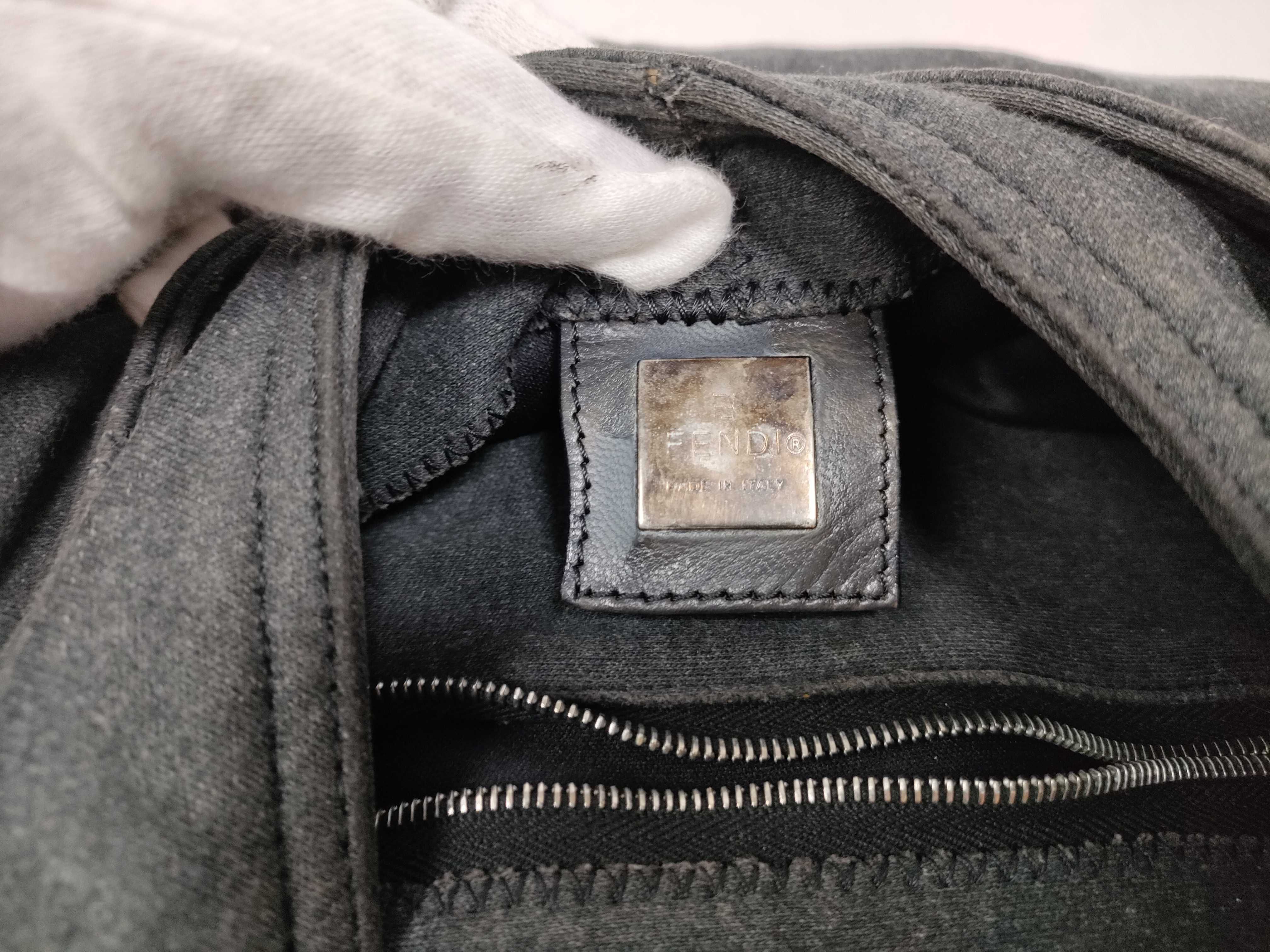 Mamma Bucket Felt Shoulder Bag — view 12