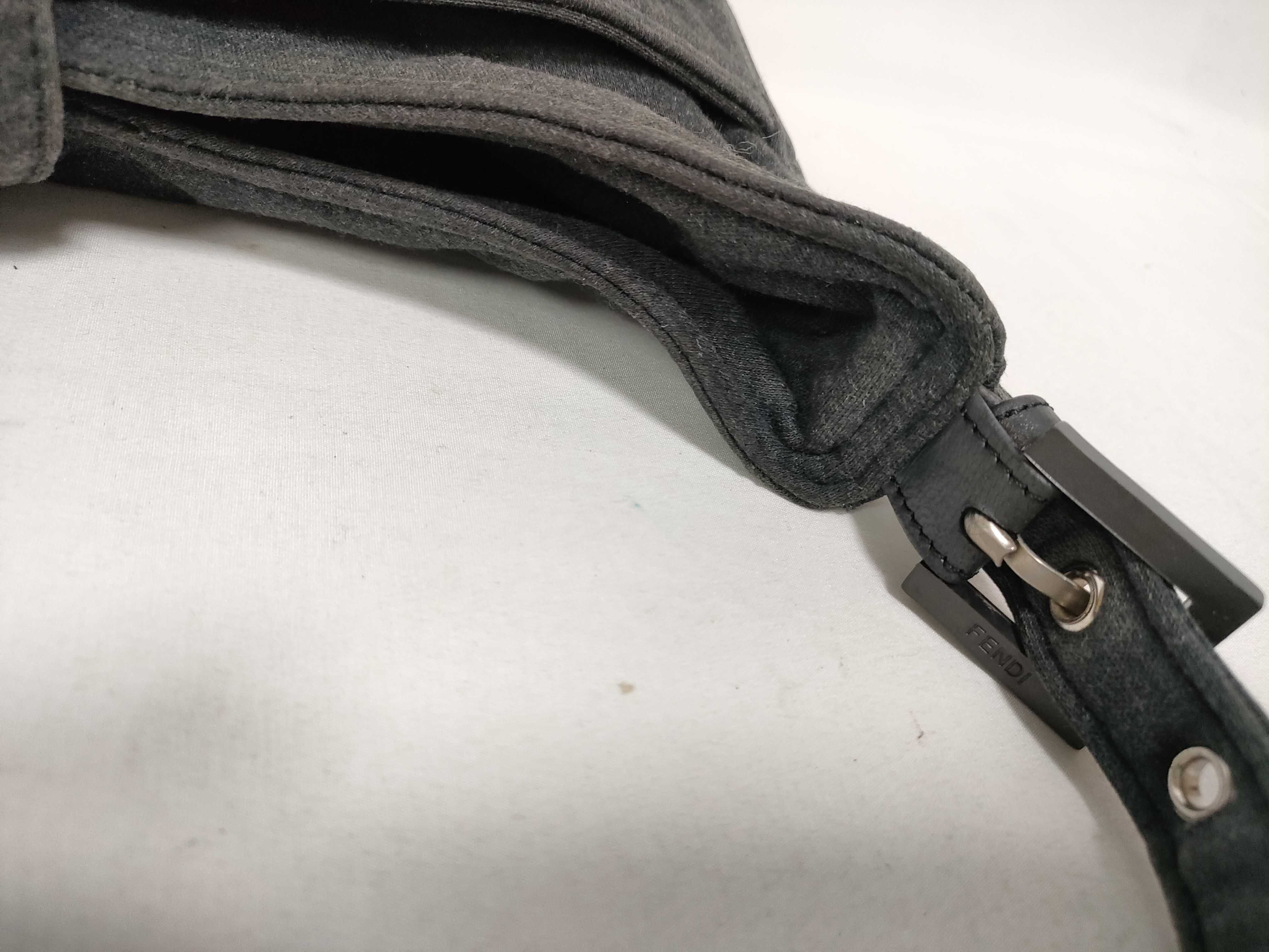 Mamma Bucket Felt Shoulder Bag — view 10