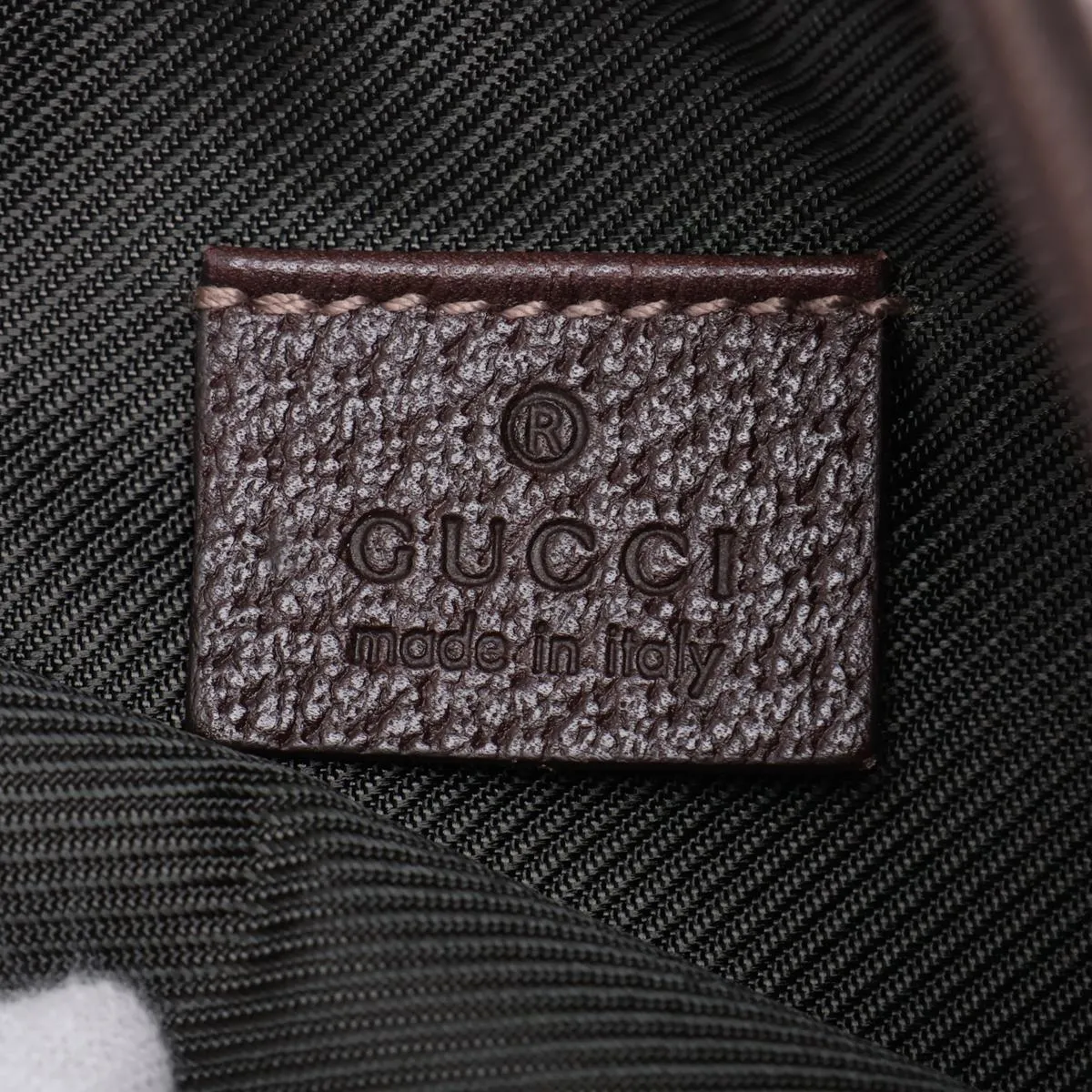 GG Canvas Shoulder Bag, Beige x Brown, 145750 — view 8