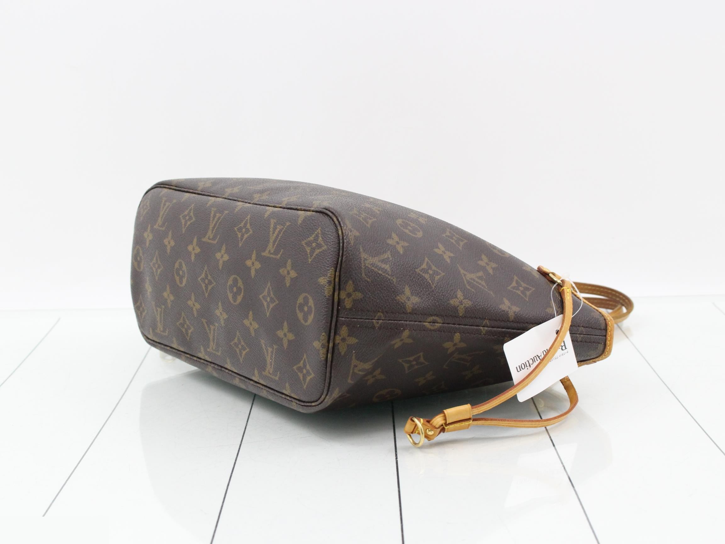 Neverfull Monogram Handbag — view 6